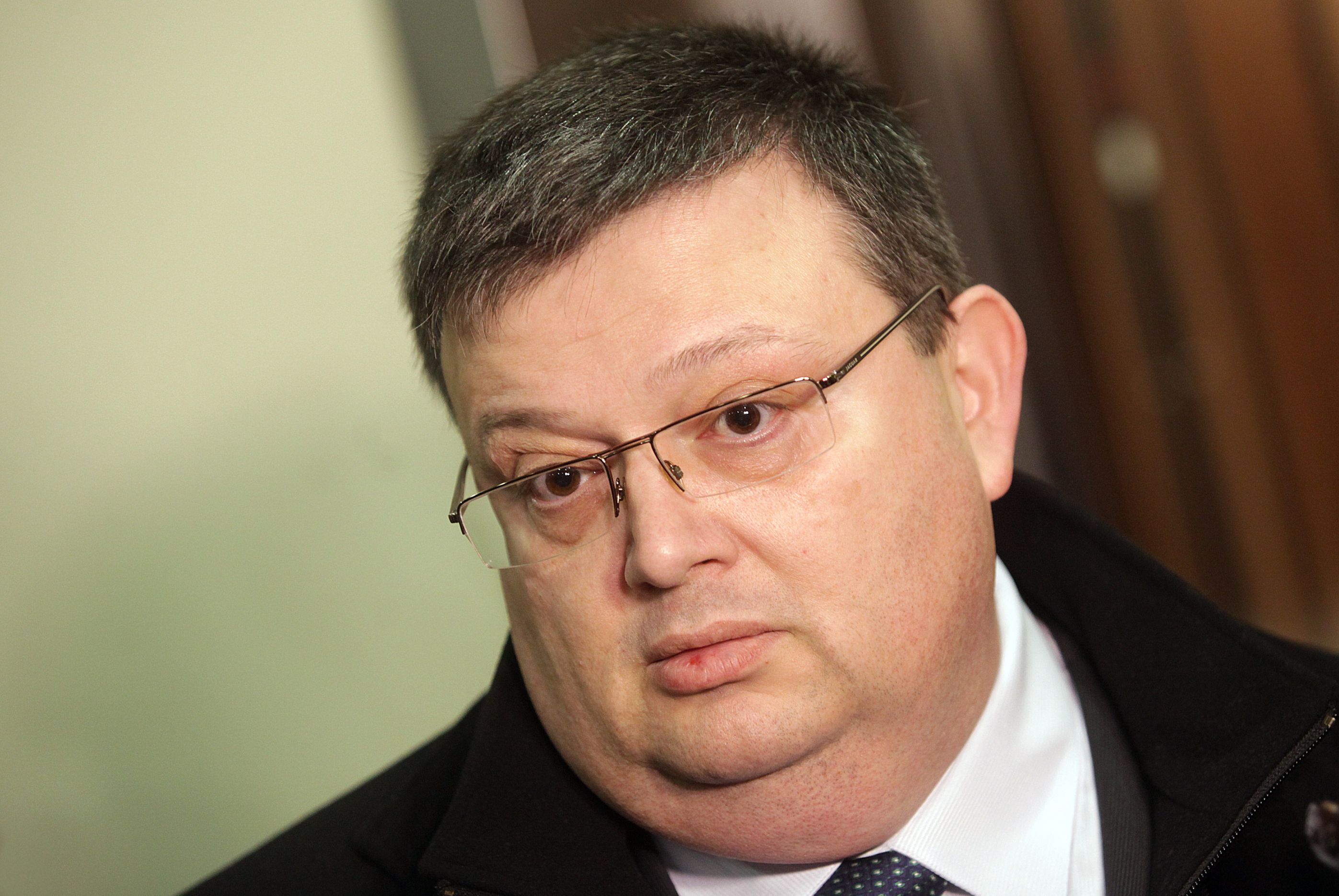 Сотир Цацаров написа писмо до правосъдния министър