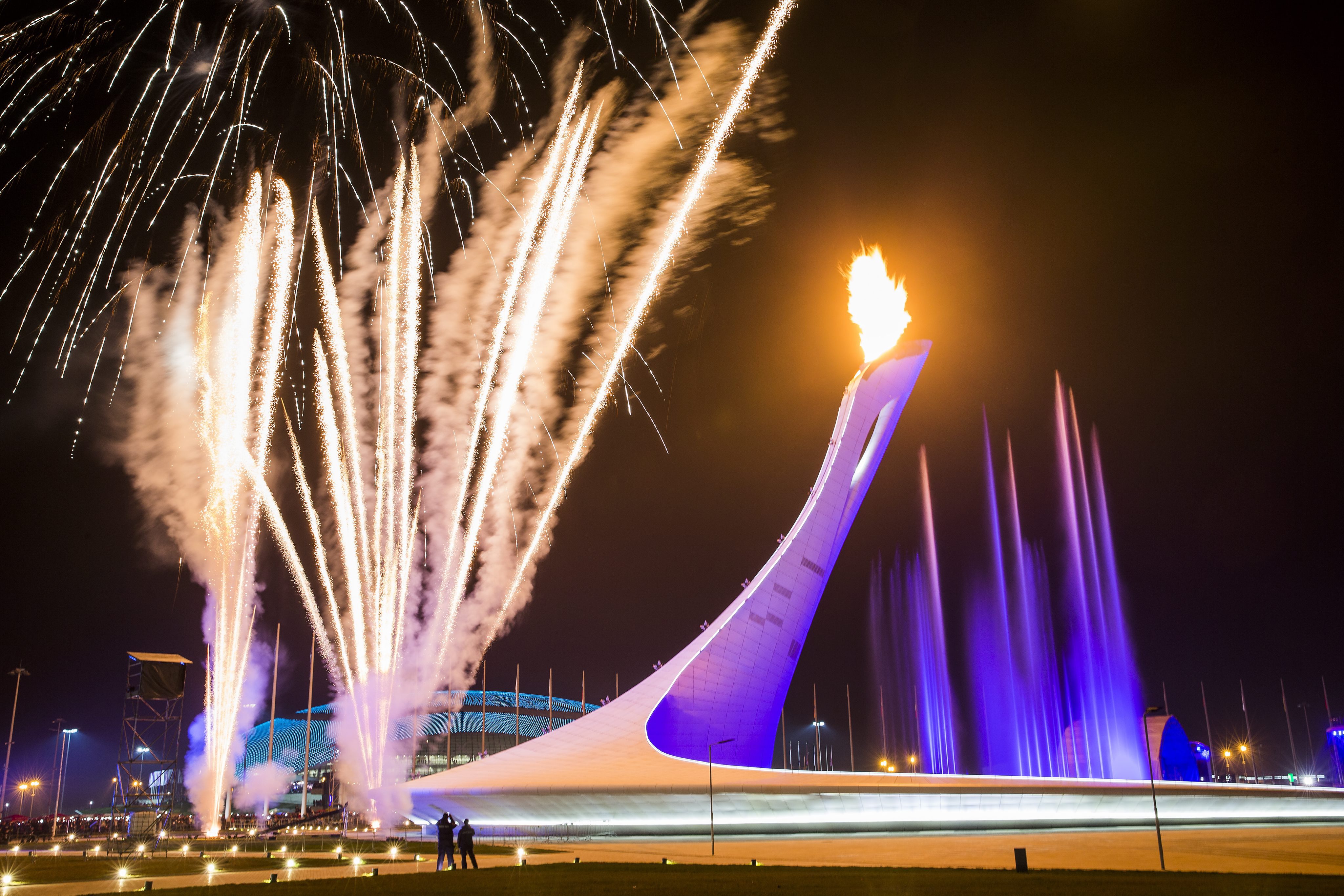 Олимпиадата в Сочи е открита (снимки)