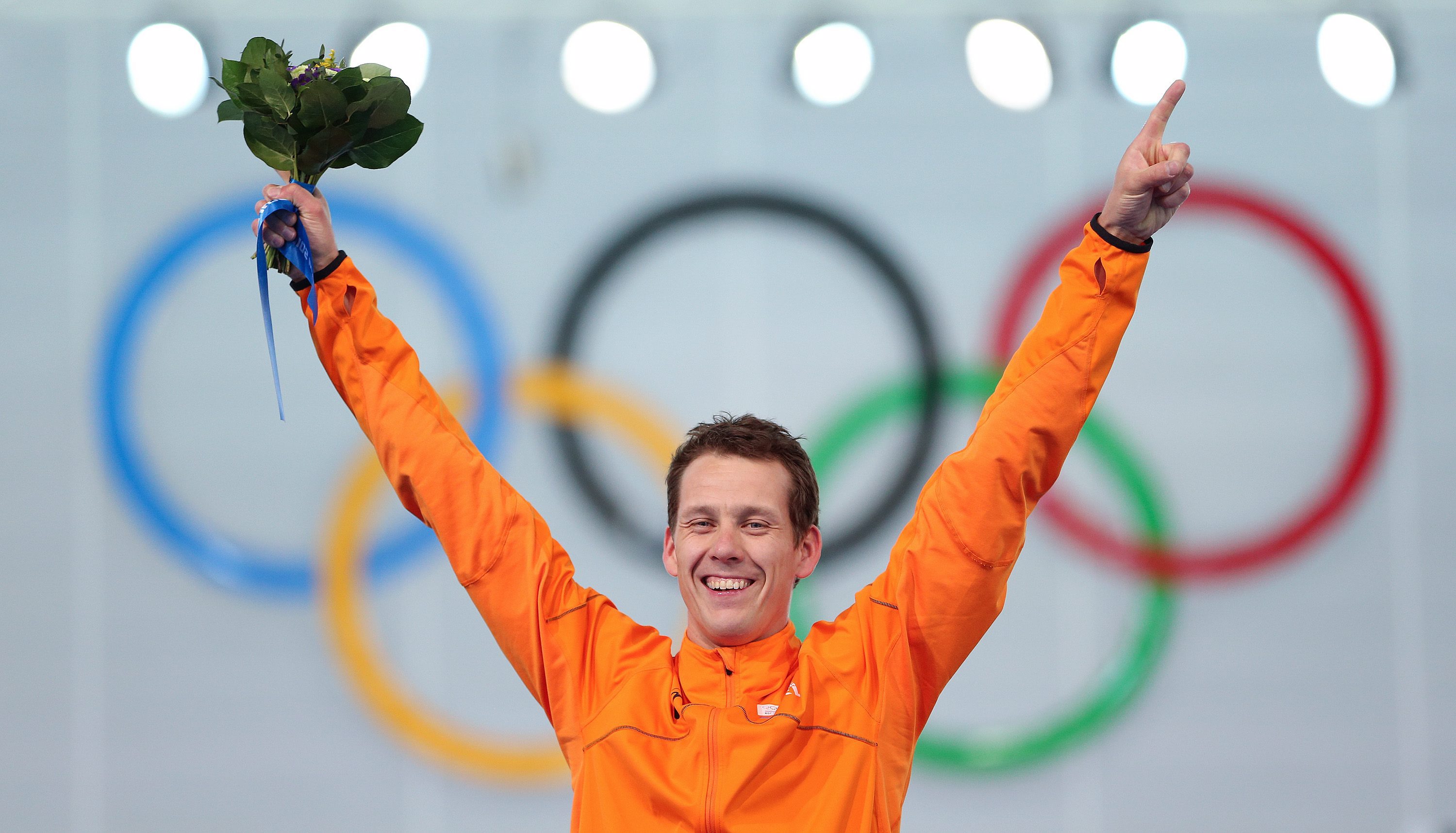 Холандец грабна титлата на 1000 метра кънки бягане