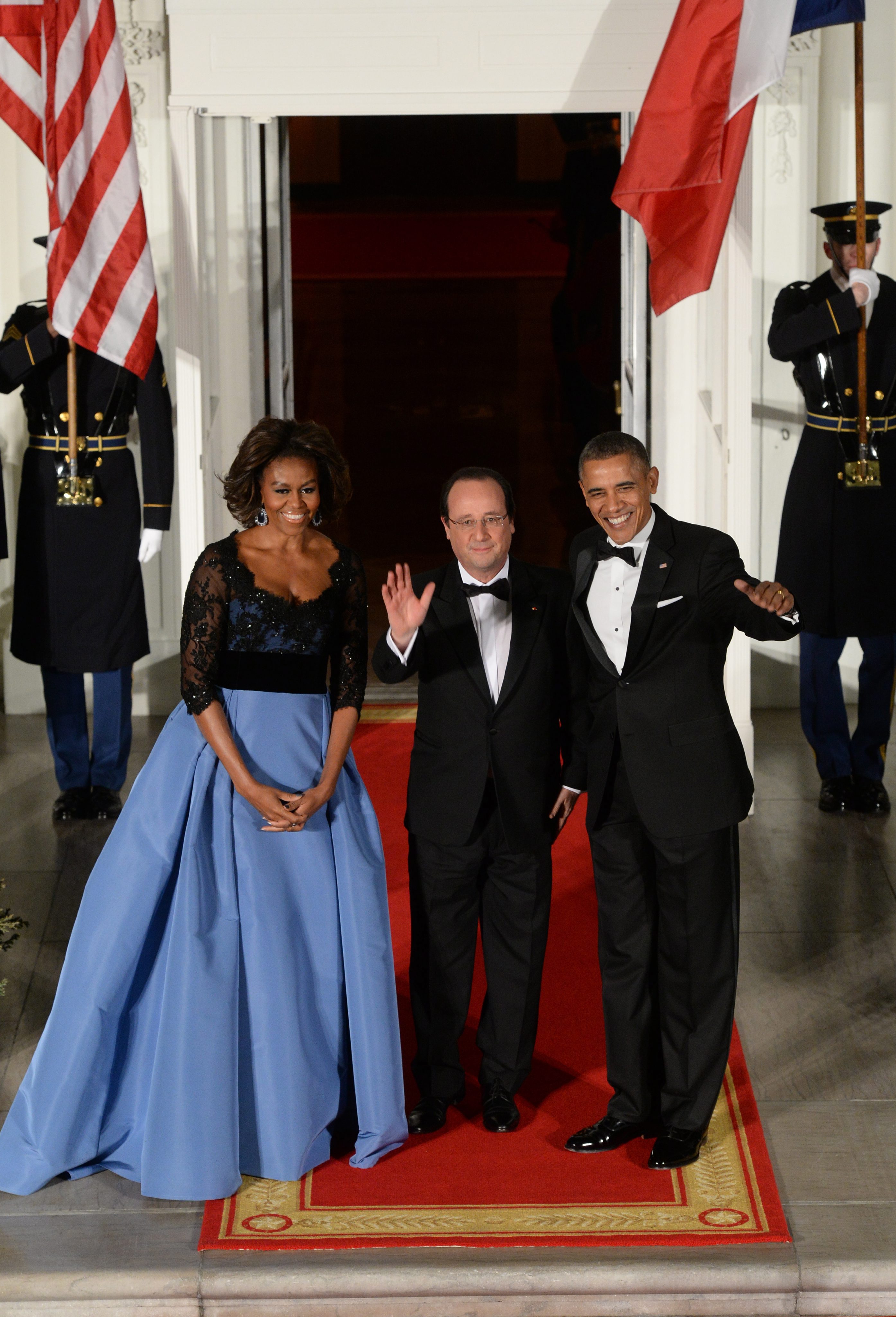 Мишел Обама със съпруга си Барак Обама и френския президенд Франсоа Оланд