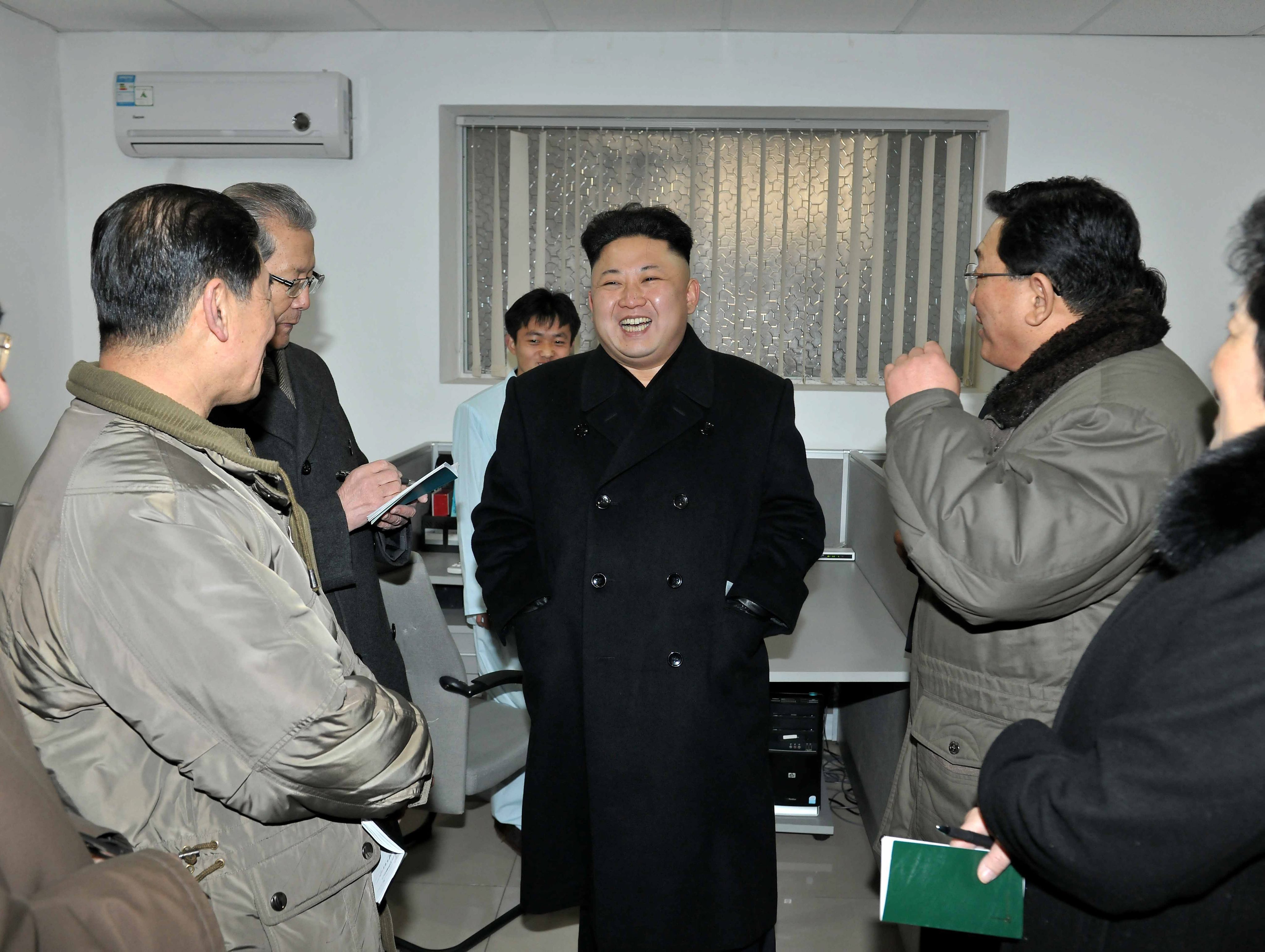 Остри полемики за сътрудничеството със Северна Корея