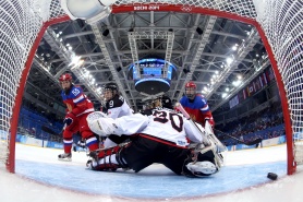 Хокеистките на Русия и Финландия в битка за 5-о място