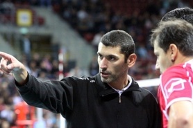 Федерацията по волейбол глоби Сашо Попов