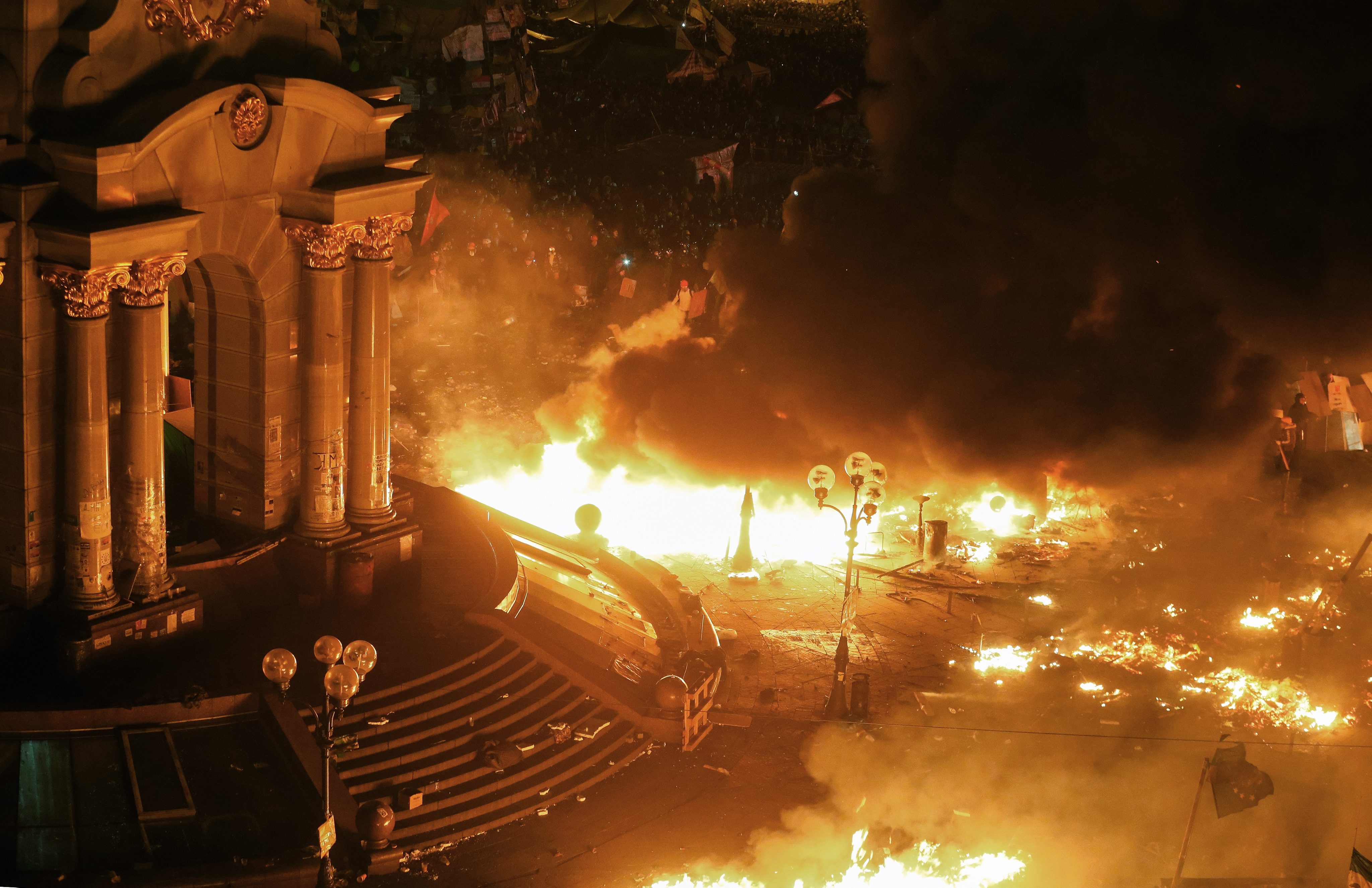 Украйна преживя най-кръвопролитната нощ