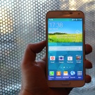 Появиха се реални снимки на Samsung Galaxy S5 преди премиерата