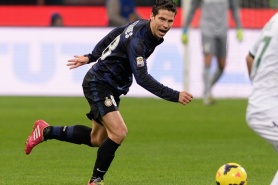 Ернанес се завръща в игра за Интер срещу Рома