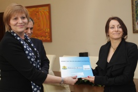 Министърът: На Саня Жекова й прилича да бъде наградена като бронзов медалист