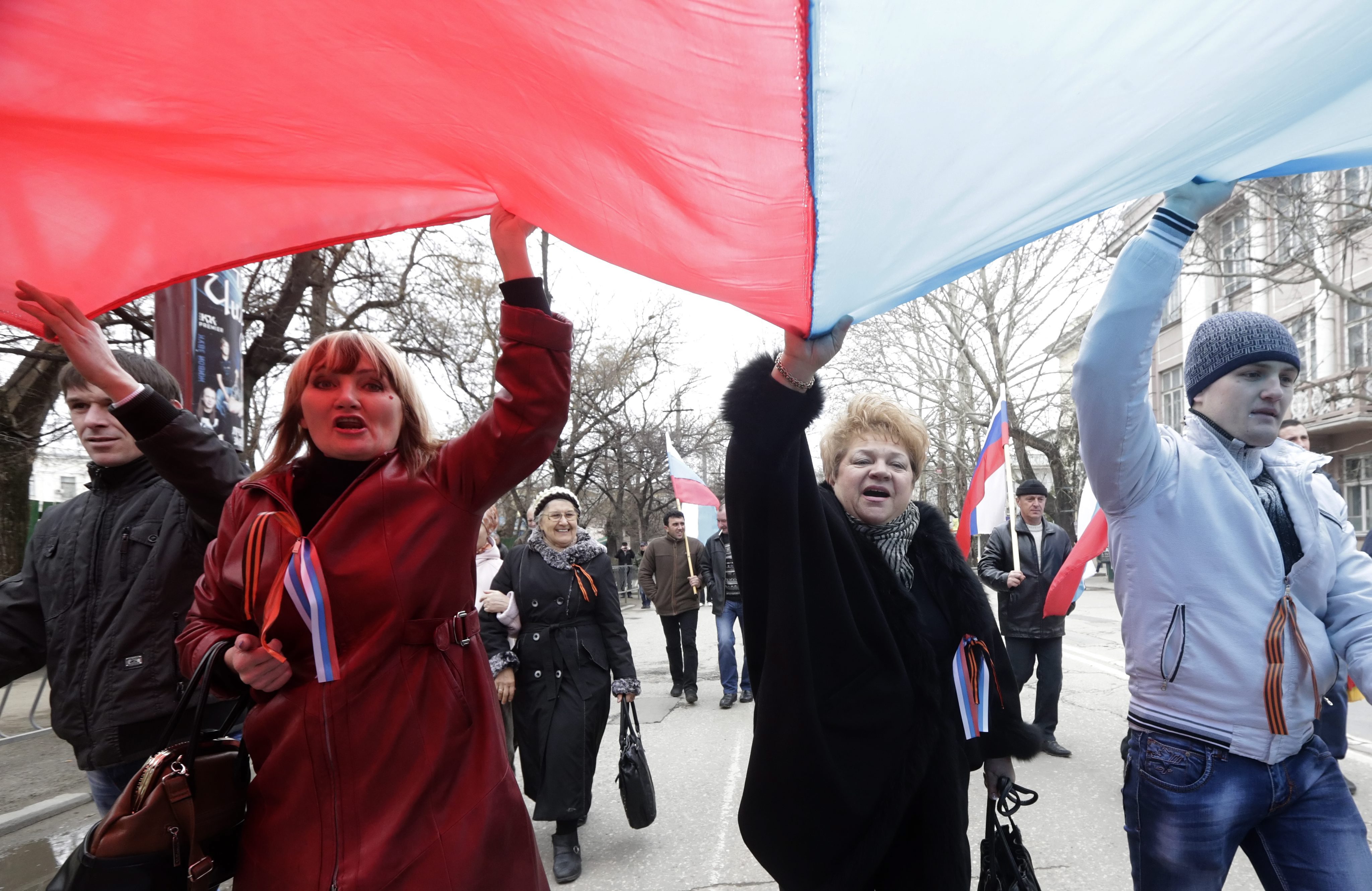 Проруски активисти в столицата на Крим Симферопол