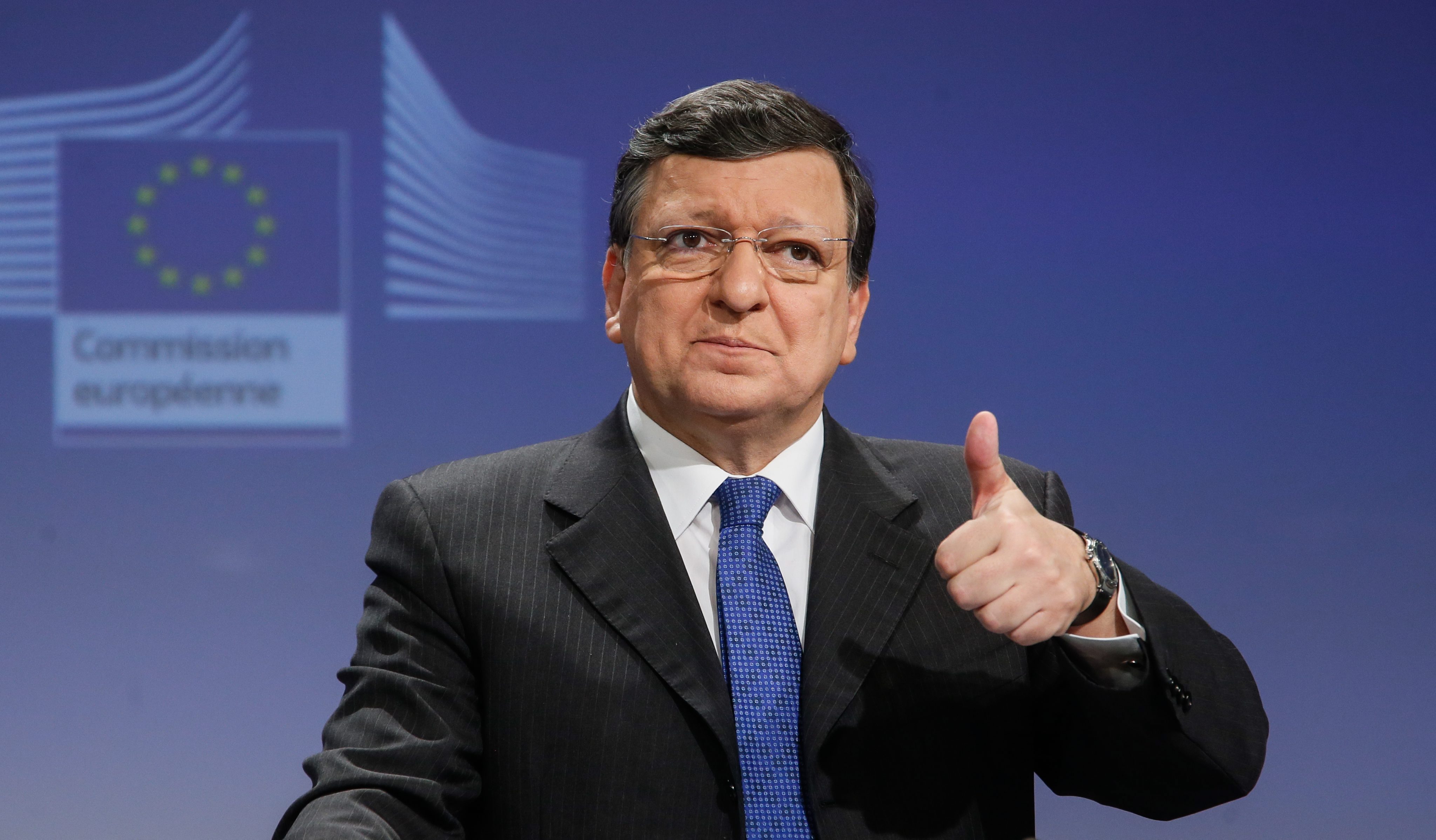 Жозе Мануел Барозу: Поготвяме възможни санкции в широк спектър от направления