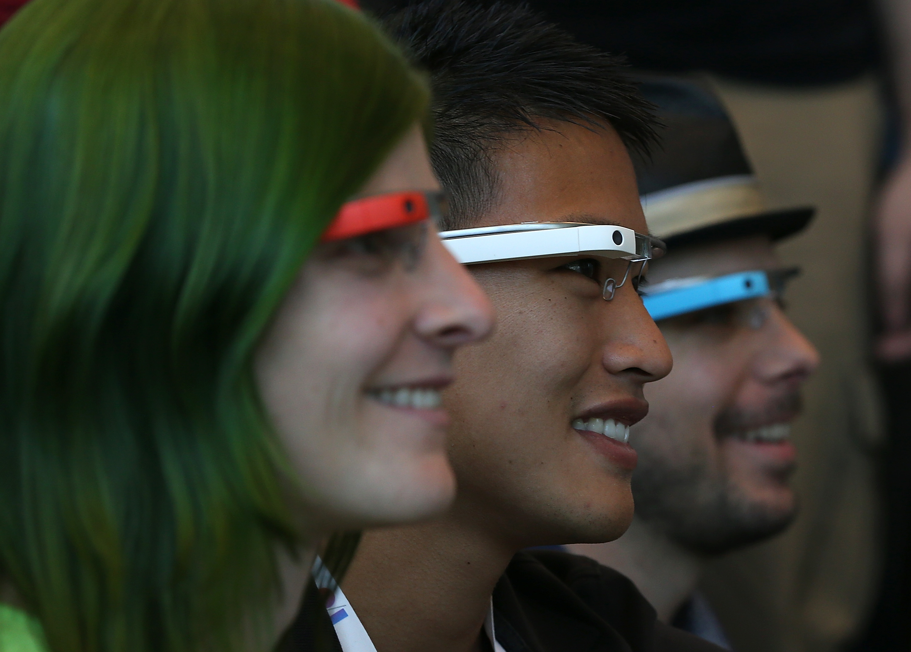 Приложение за Google Glass “чете” човешки емоции