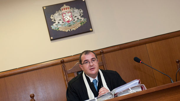 Съдия Пламен Панайотов си направи отвод, но каза че направен опит за подбор на съдия