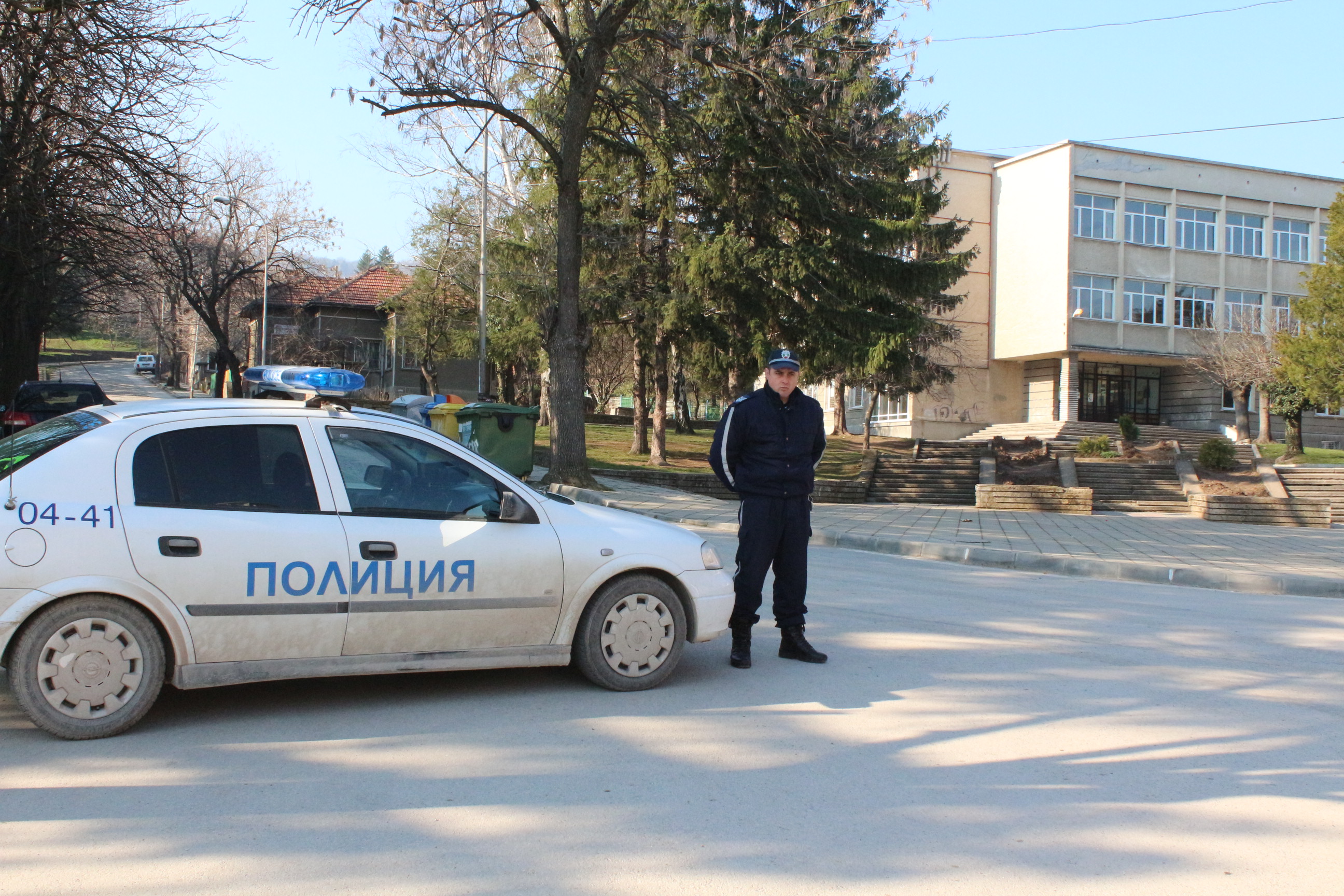След повече от 5 часа стрелецът в Лясковец е задържан