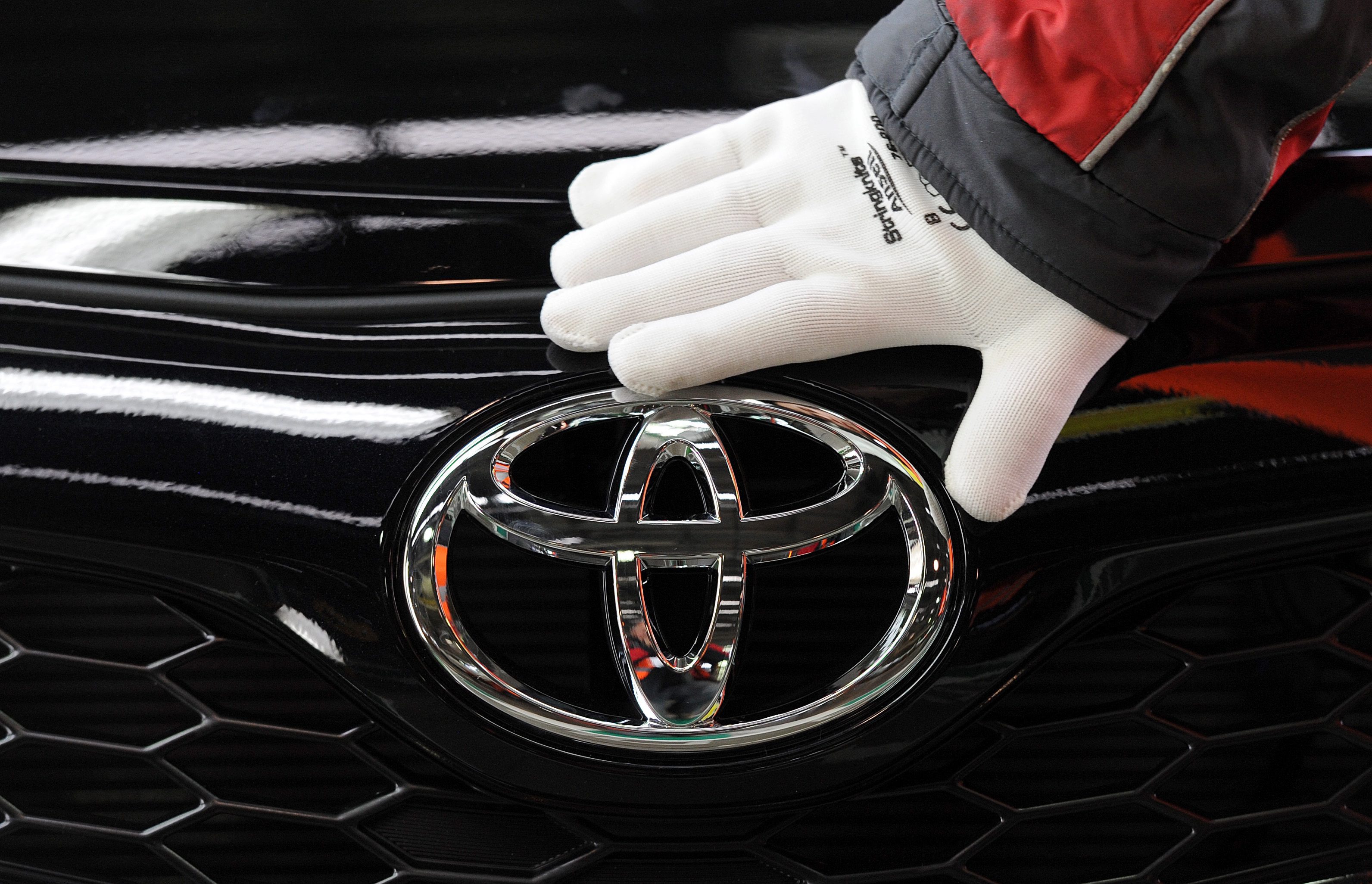 Toyota възобновява производството си в Тянцзин
