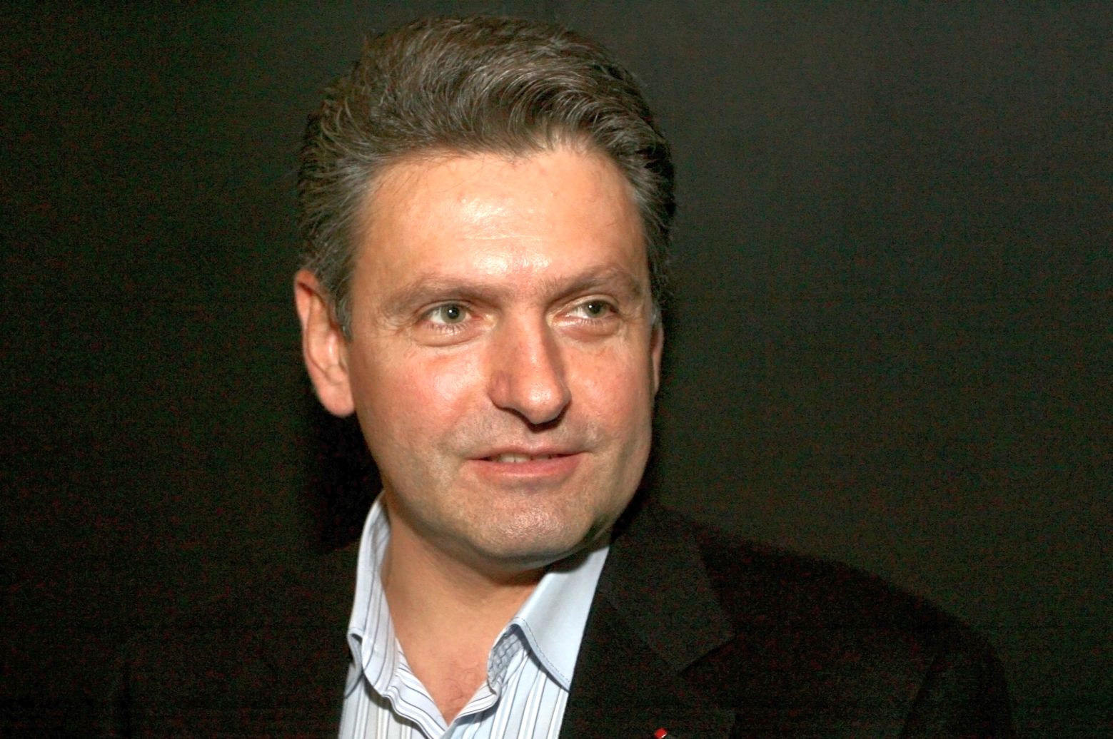 Николай Малинов е издател на вестник ”Дума”