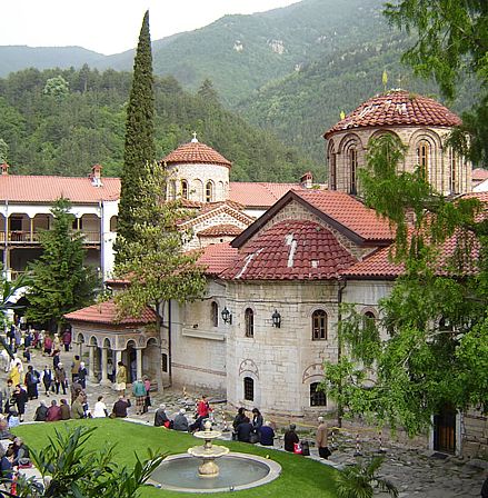 Курбан за 10 000 души в Бачковския манастир