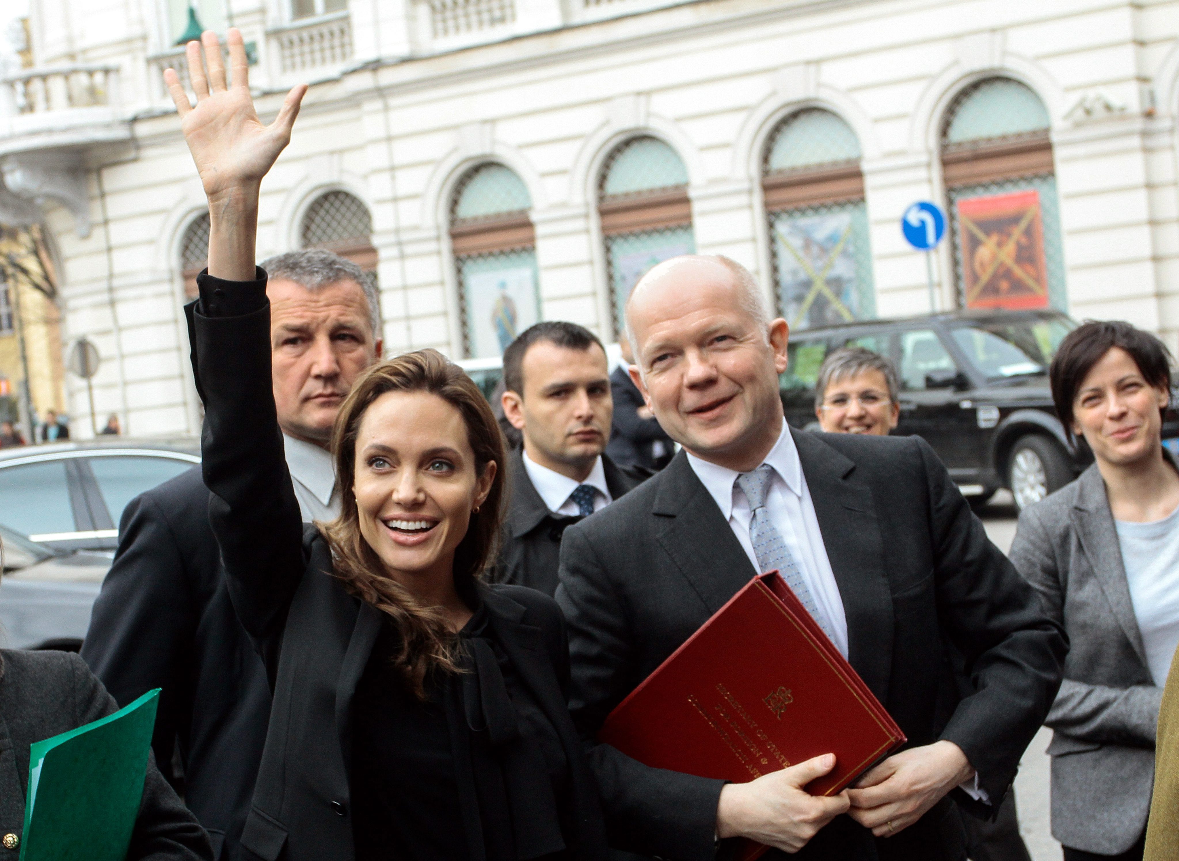 Анджелина Джоли и Уилям Хейг в Сараево