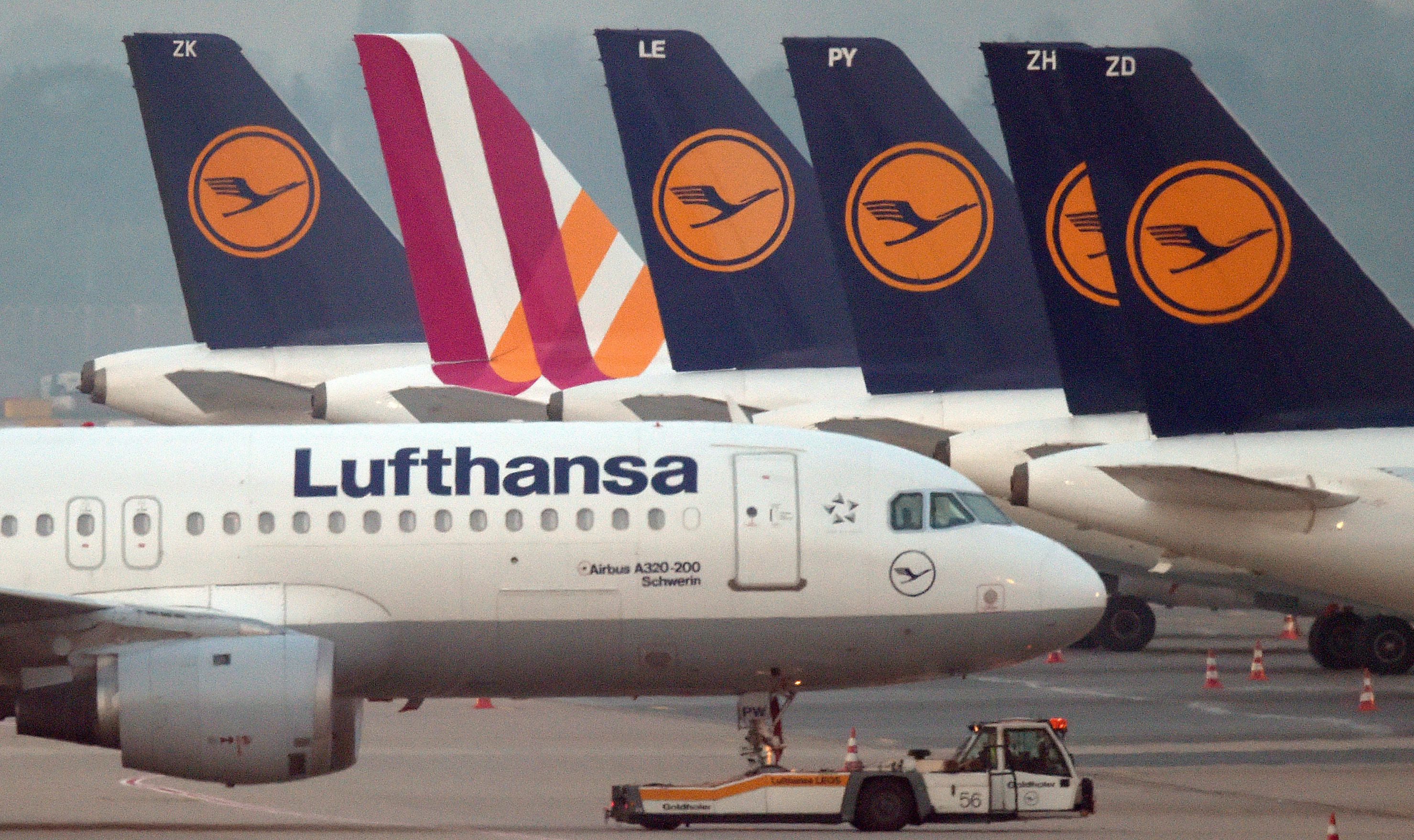 "Луфтханза" поръчва "Боинг 737" за средни разстояния за първи път от 30 години