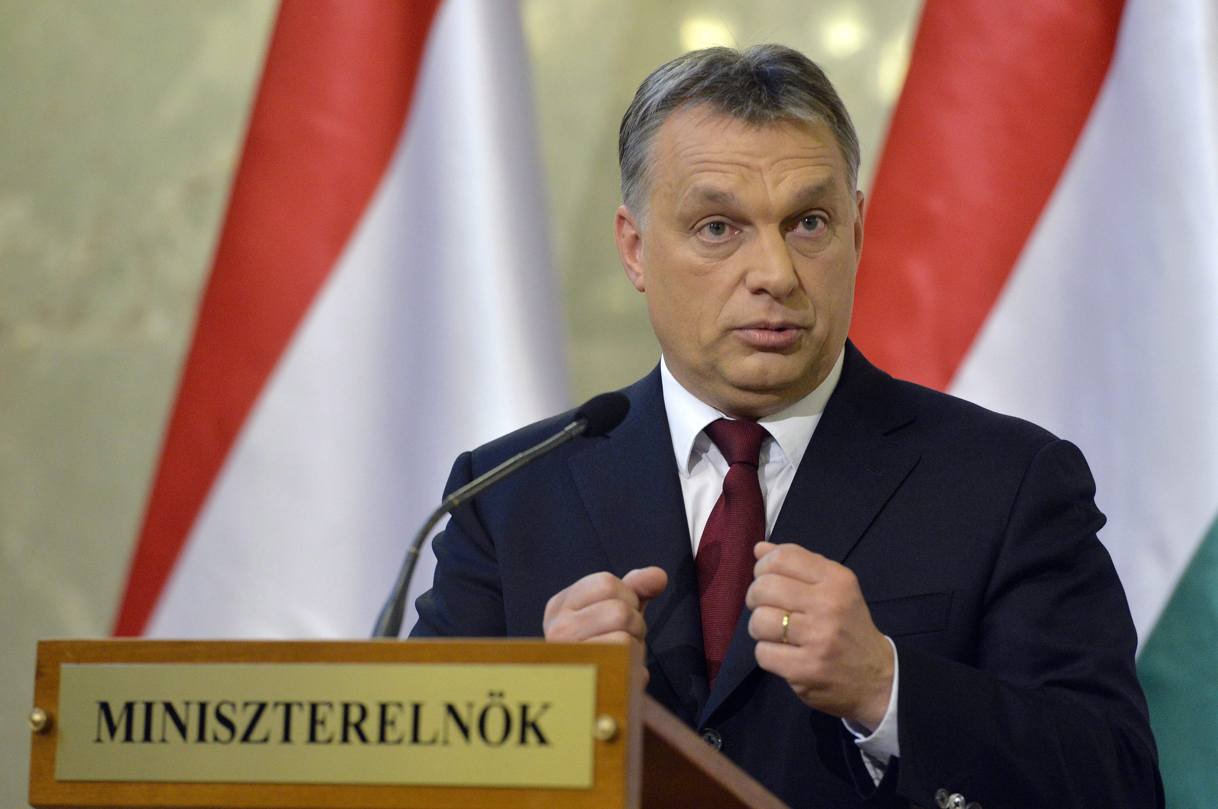Виктор Орбан призна, че за пример му служат Москва и Пекин.
