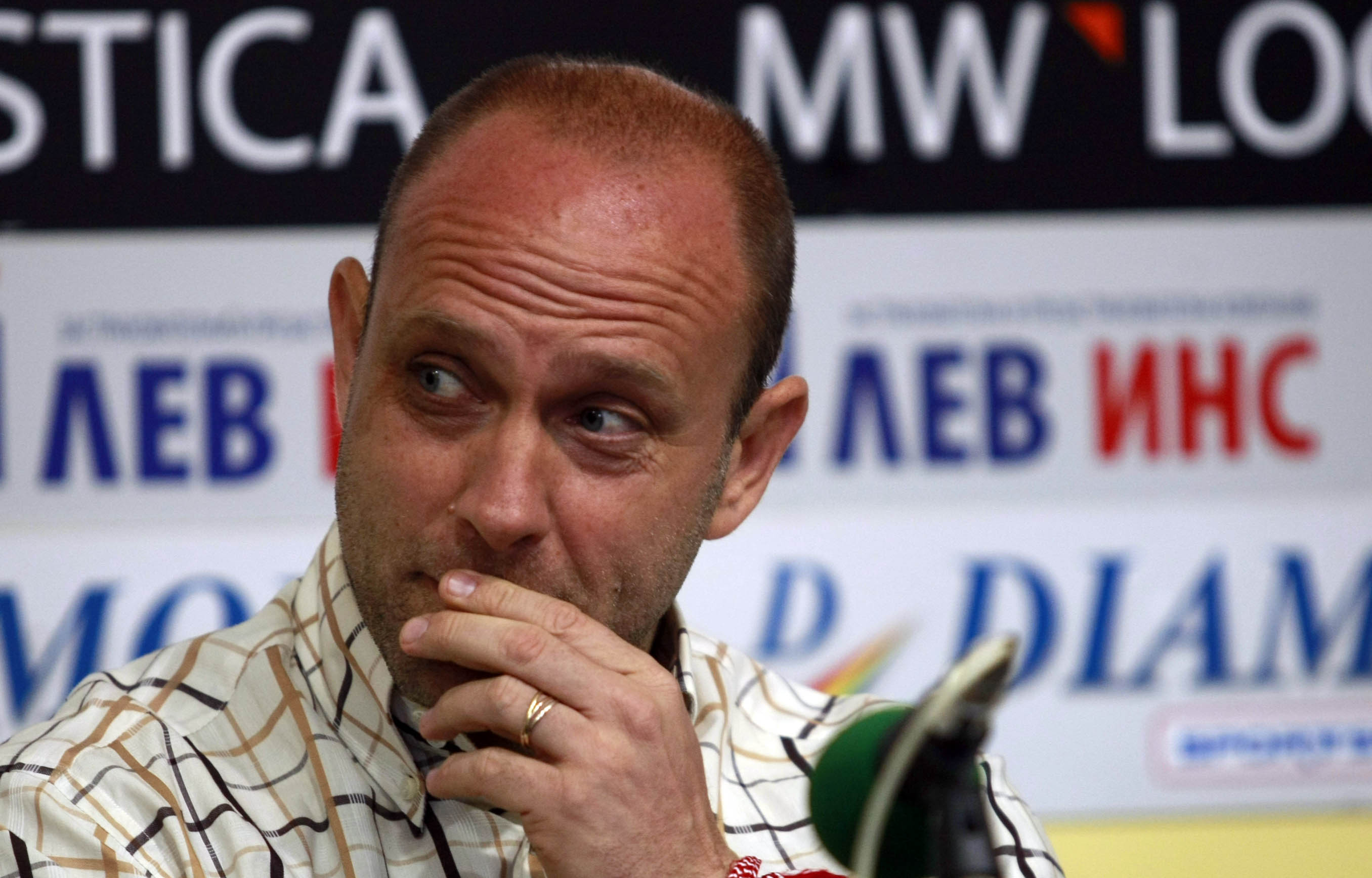 Тити: Най-хубавото е, че футболният клуб е зле