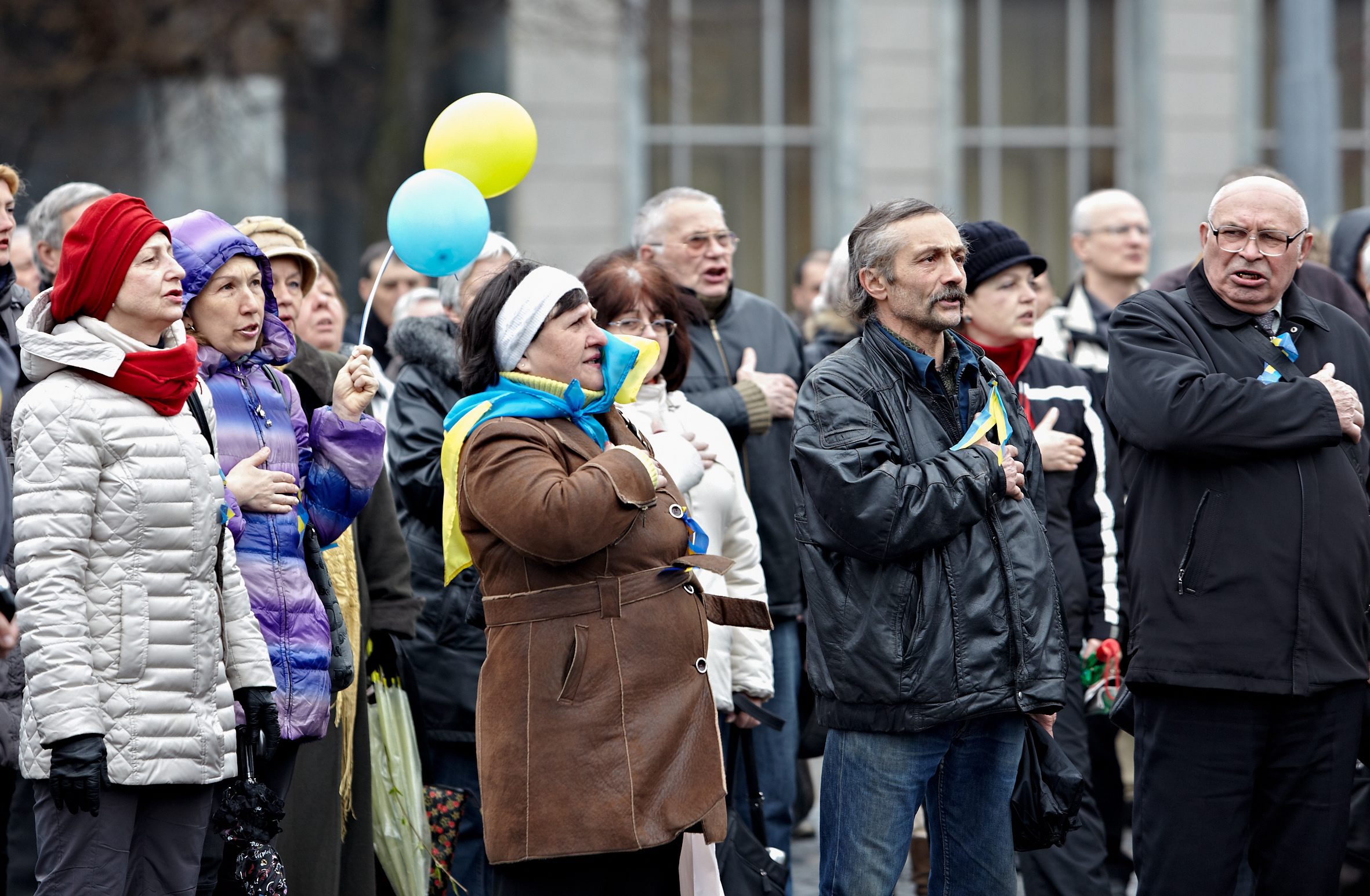 Привърженици на Украйна също се събраха на митинг в Харков