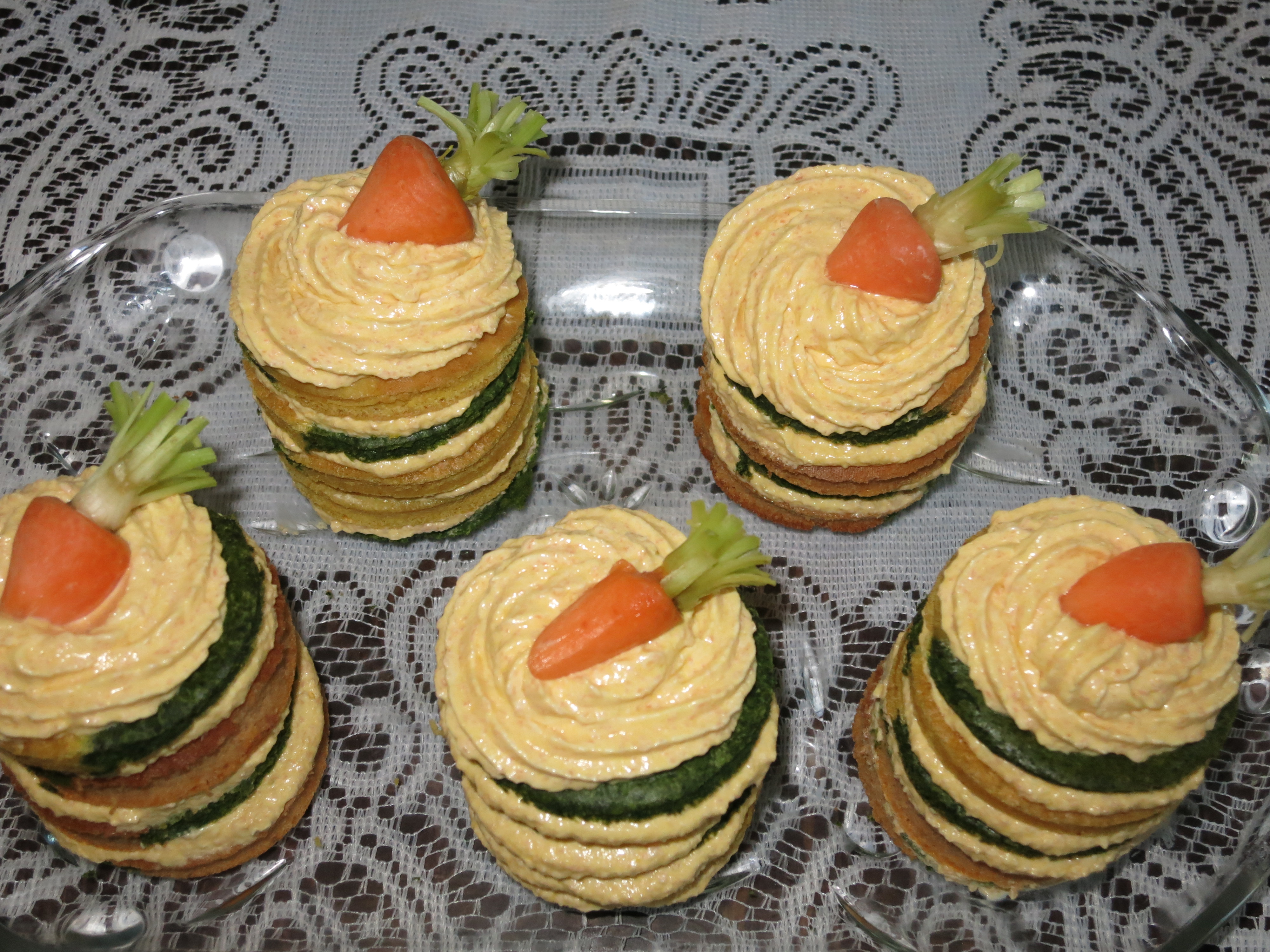 Трицветни зеленчукови кексчета