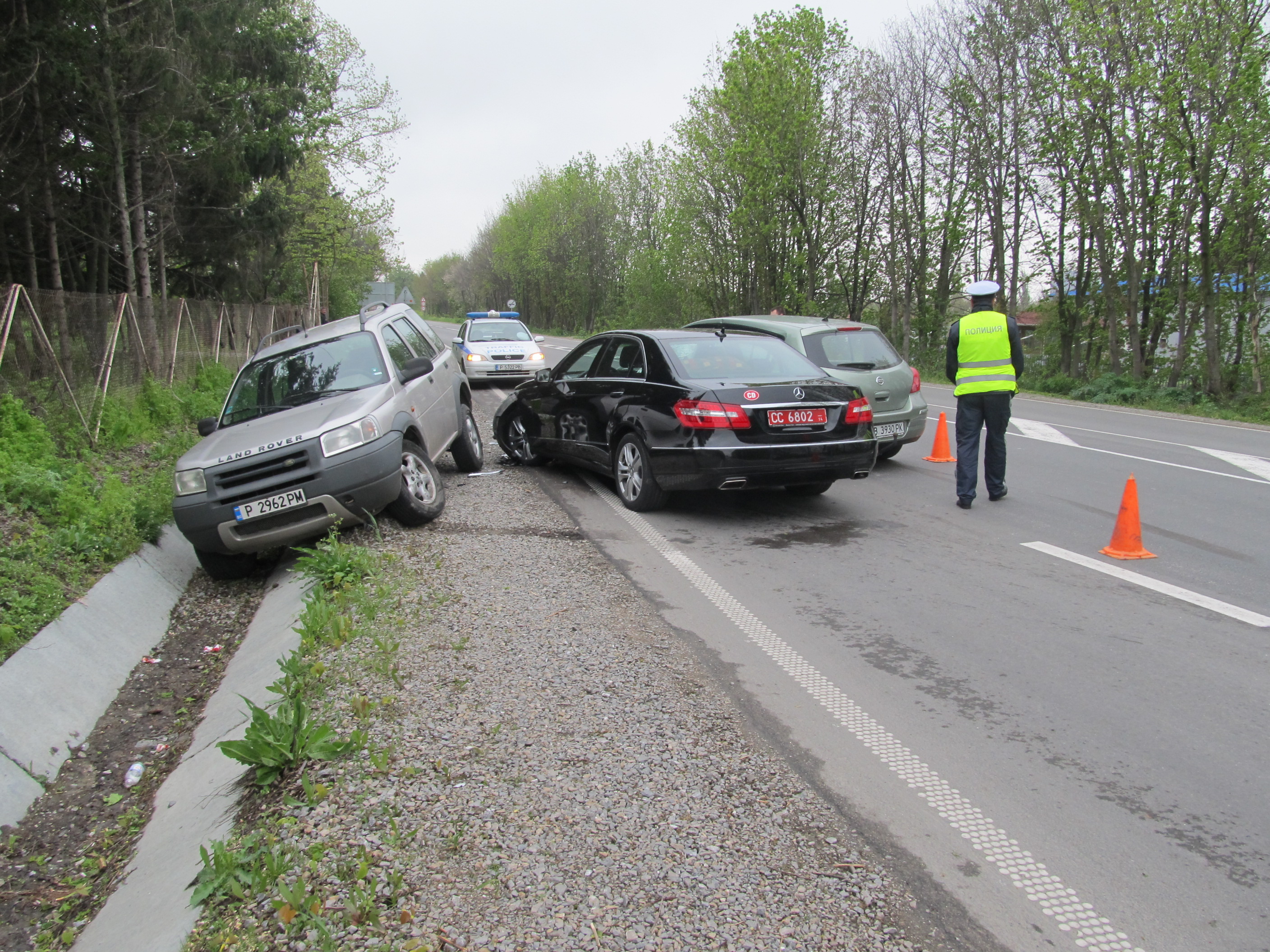 Руски дипломат ранен в катастрофа (снимки)