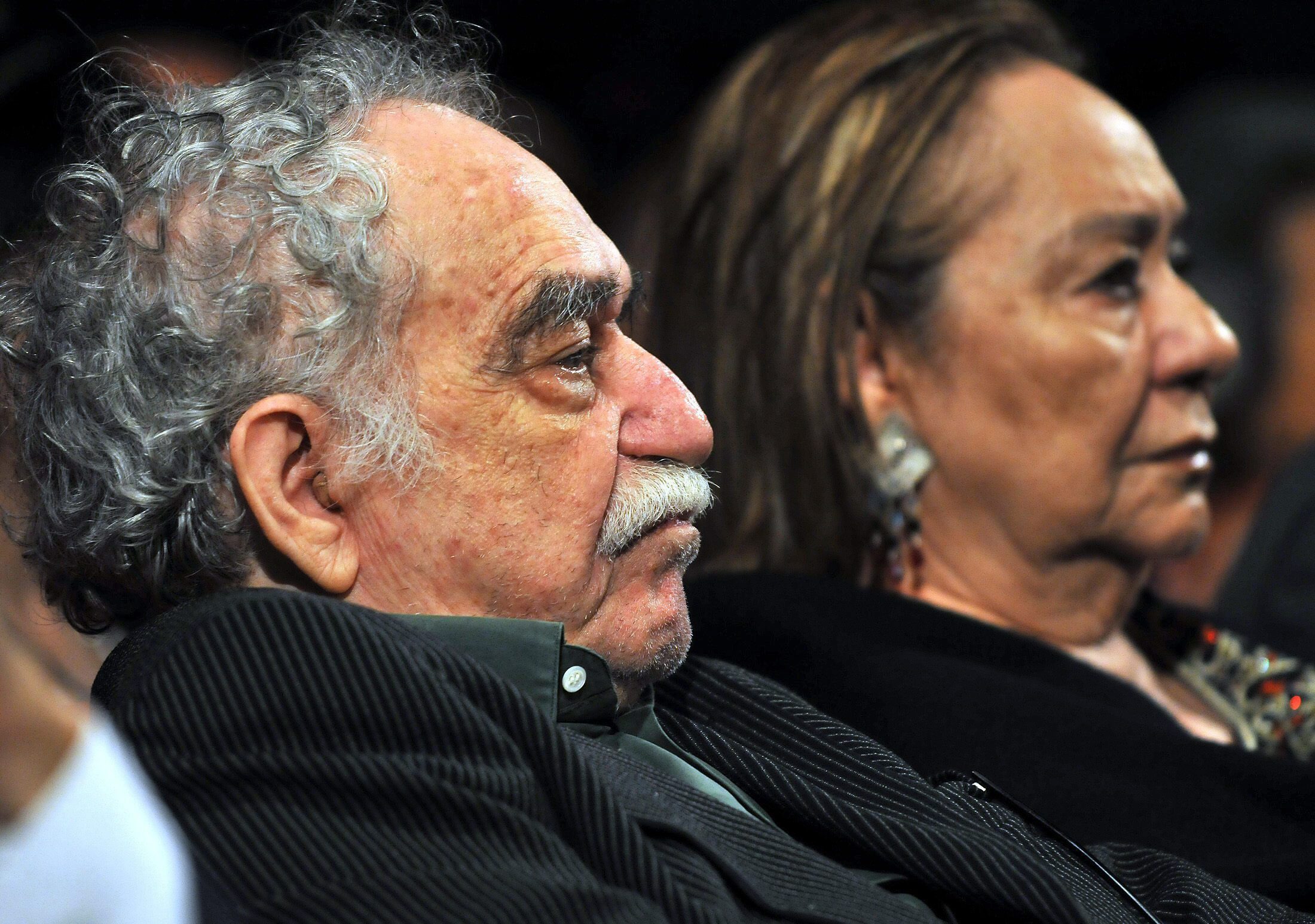 Габриел Гарсия Маркес със съпругата си Мерседес през 2012 г.