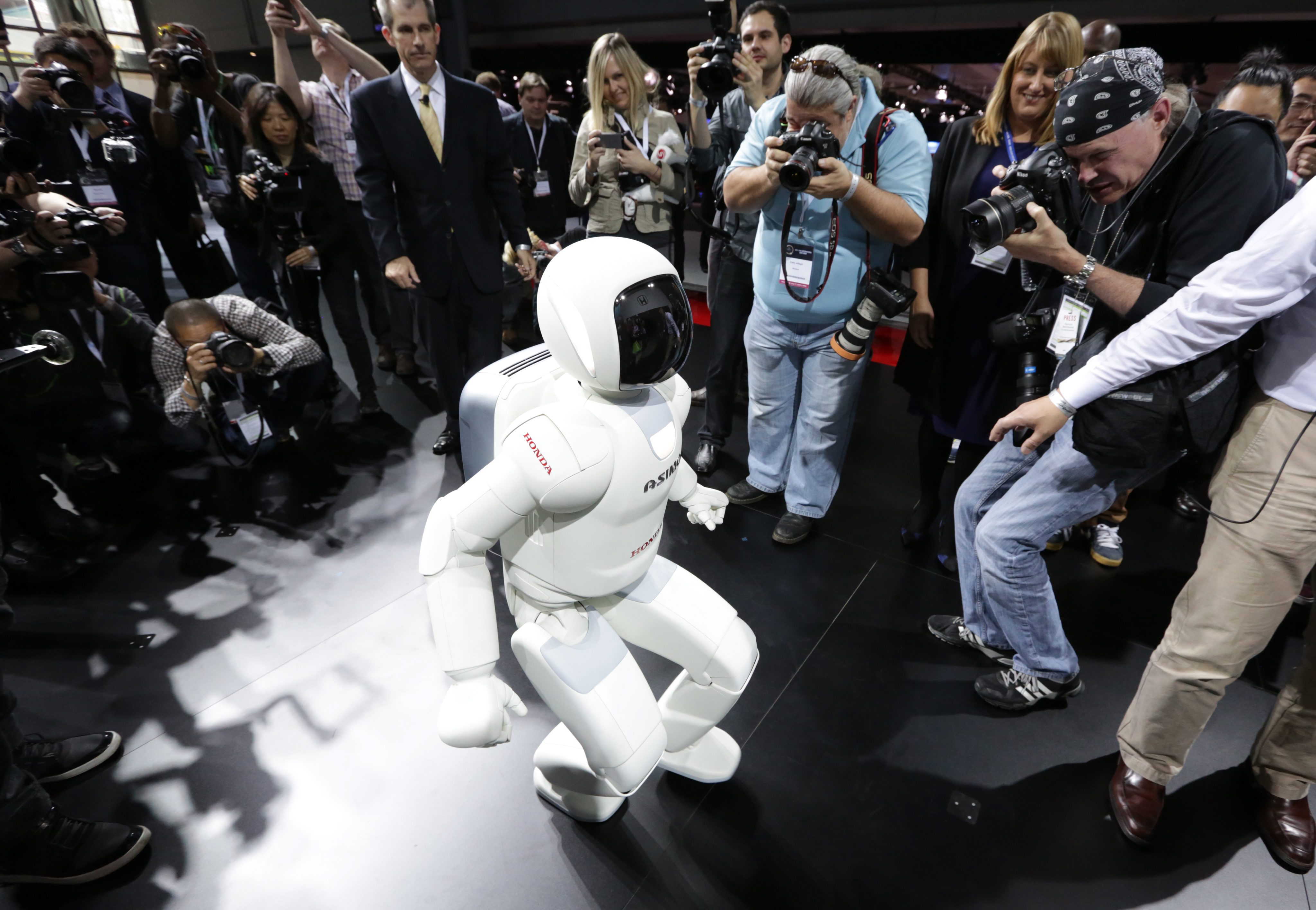 Роботът Asimo в Ню Йорк