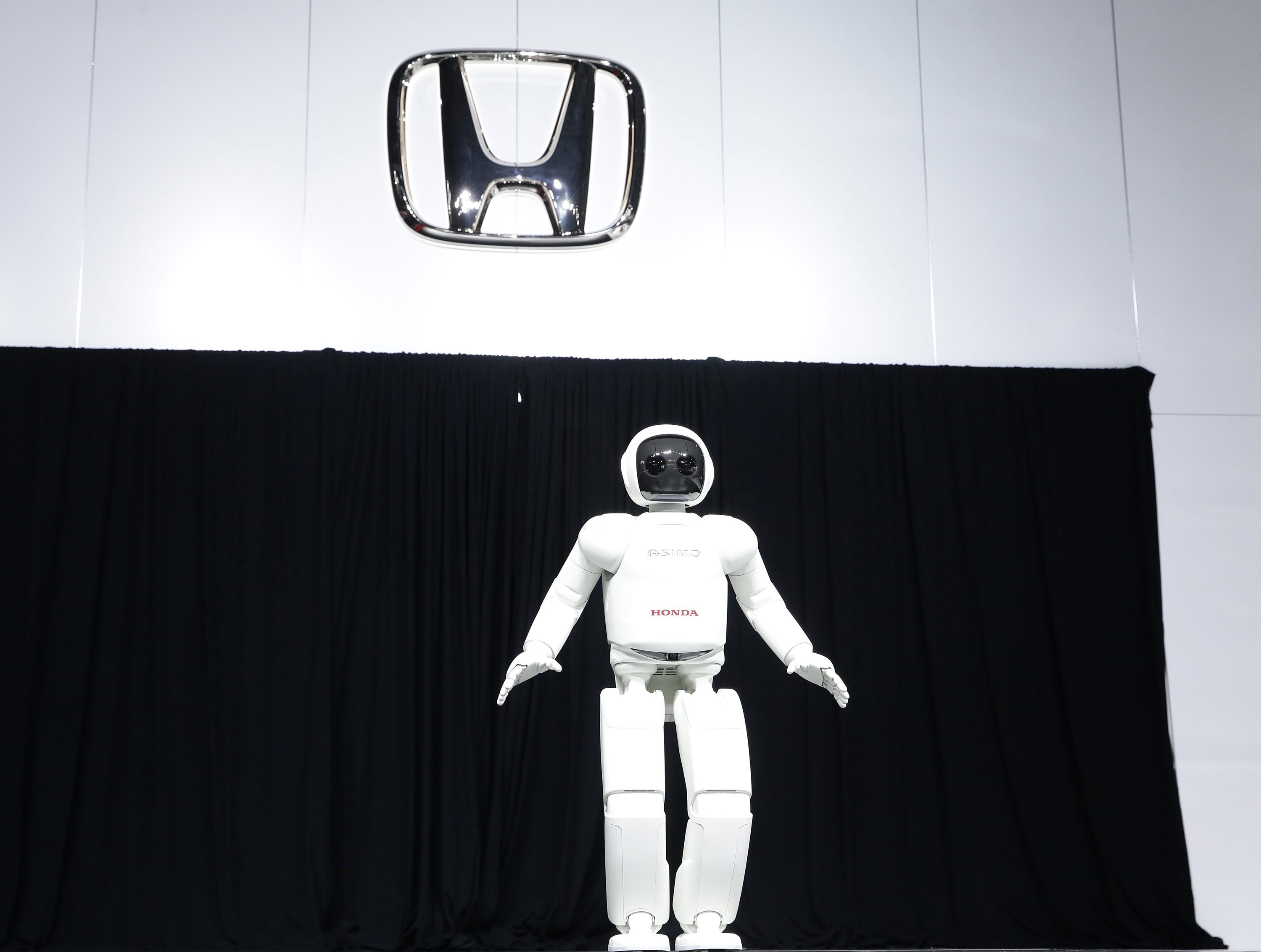Роботът Asimo в Ню Йорк
