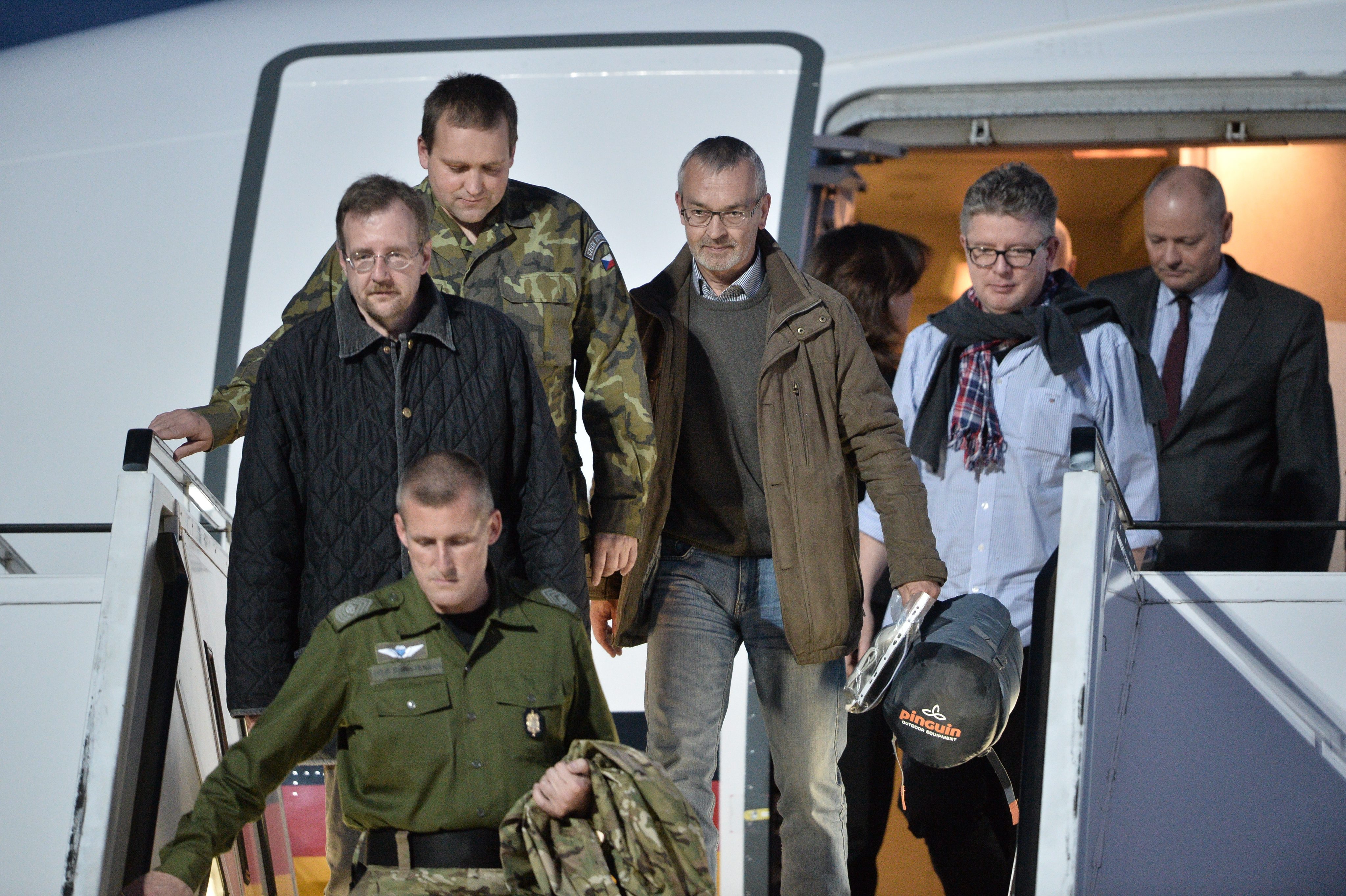 В началото на май в Източна Украйна отново бяха задържани наблюдатели на ОССЕ, но бяха освободени бързо (Снимка архив)