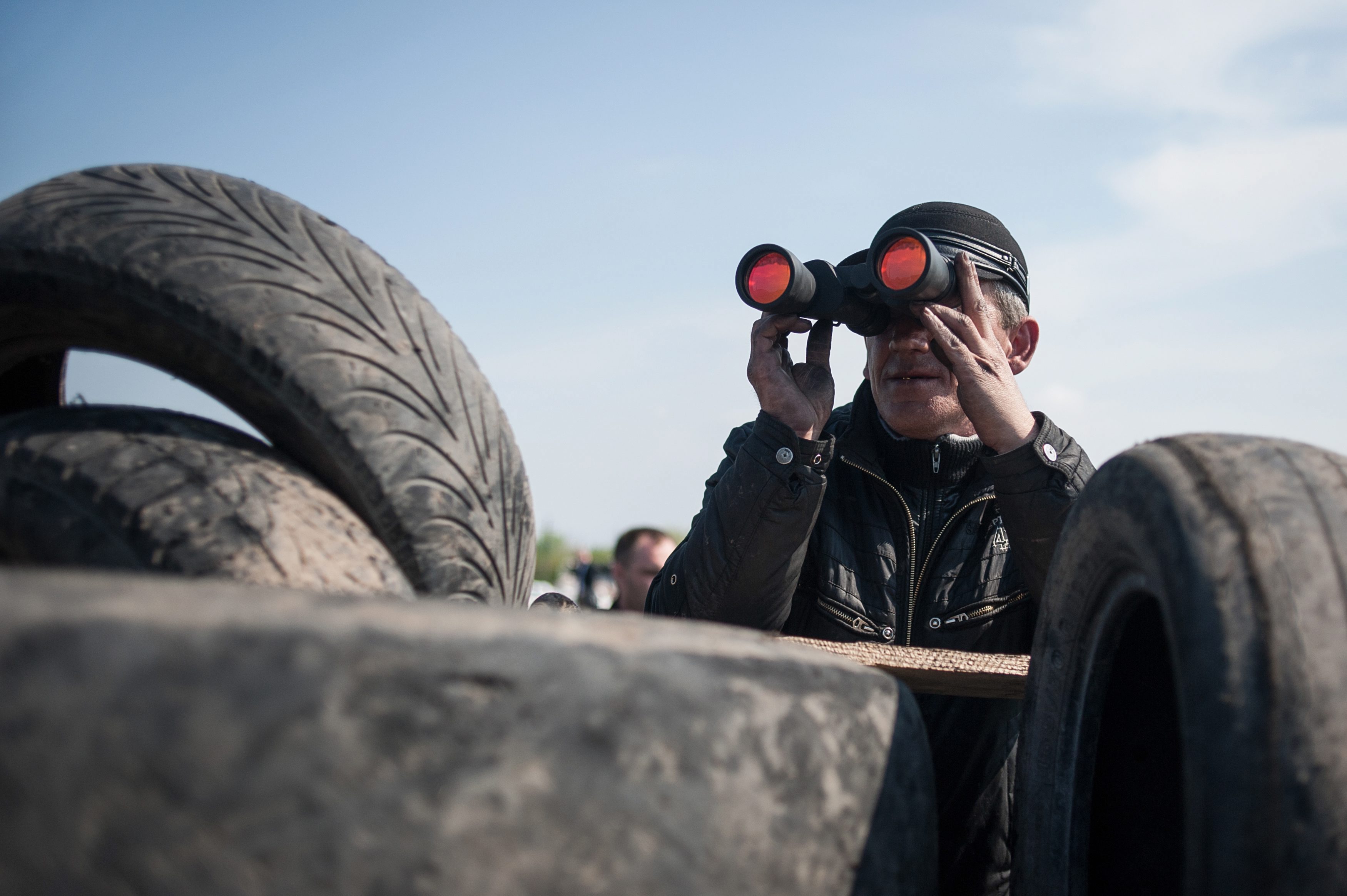 В. ”Билд”: Американски специални служби консултират Киев