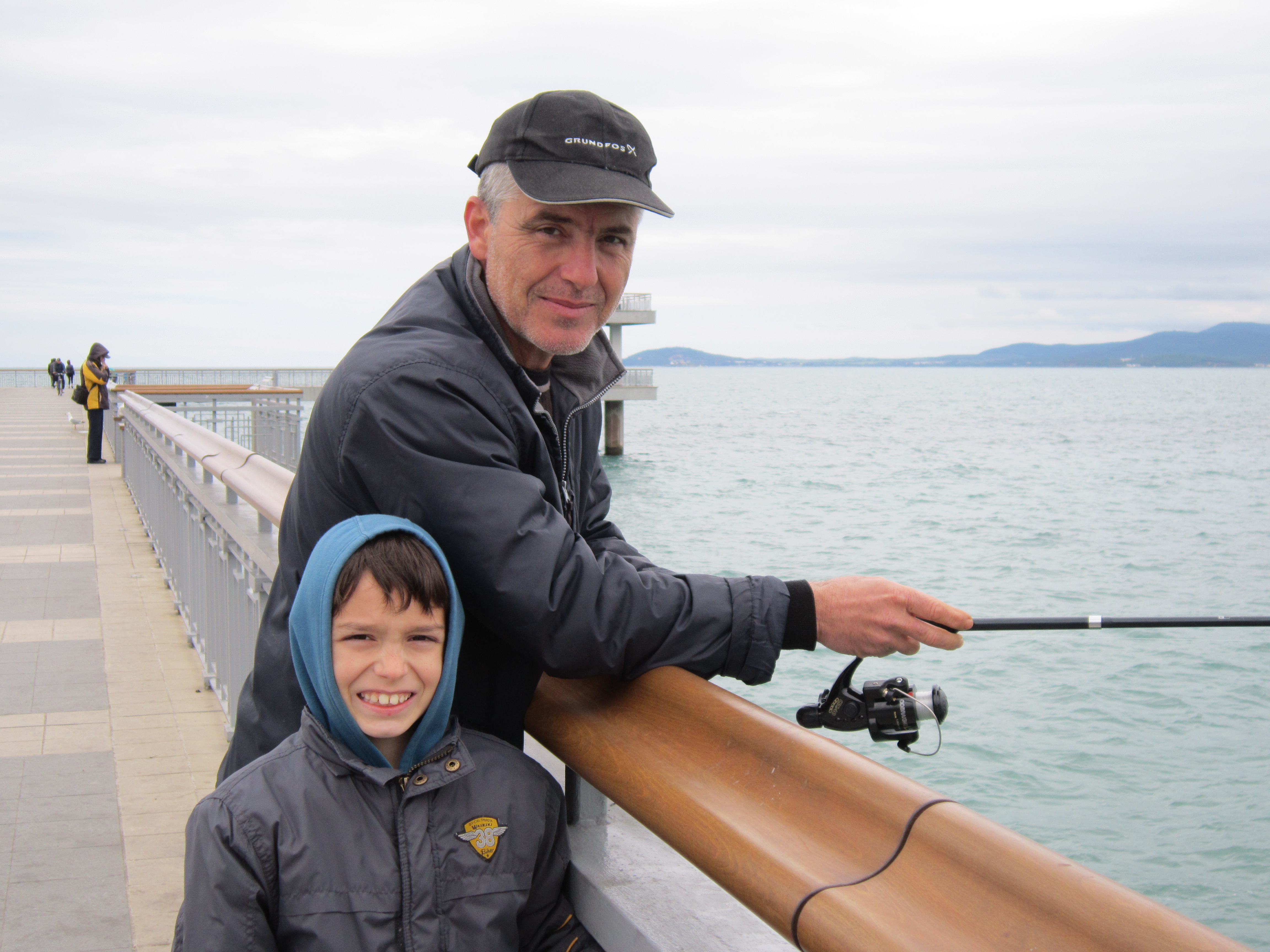 Рибари:На Бургаския мост забравяш за проблемите