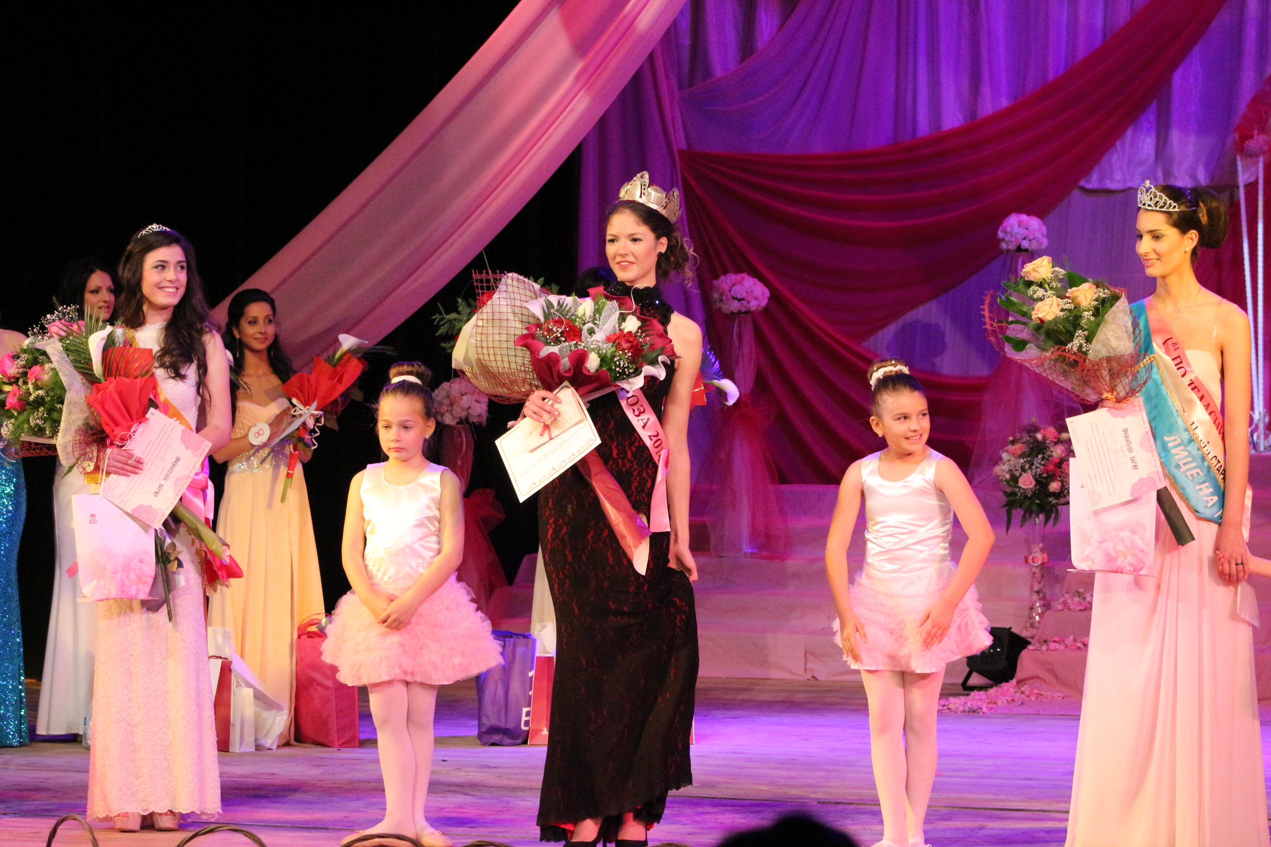 Царица Роза 2014 Гергана Петрова