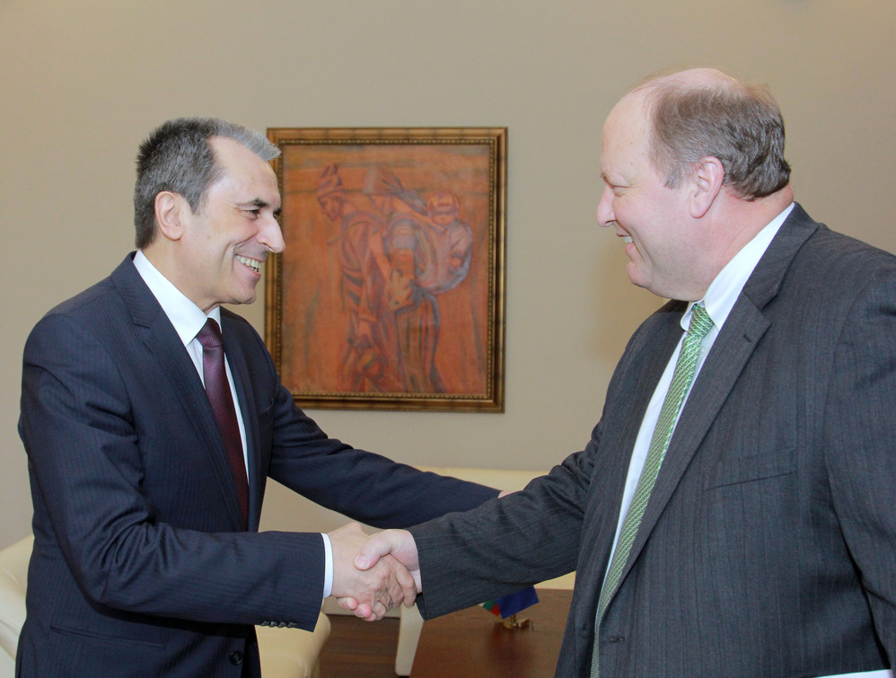Премиерът Орешарски се срещна с главния изпълнителен директор на „Westinghouse” (Сн.: МС)