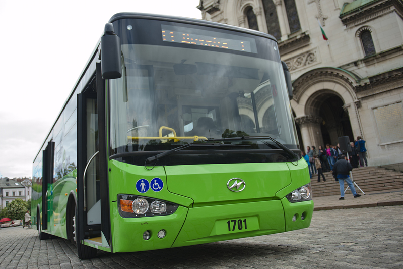 В София вече се движи първият в Европа електробус