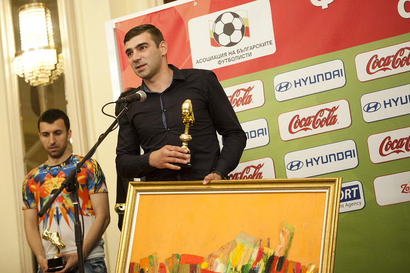 Влади Стоянов спечели уникална за вратар награда