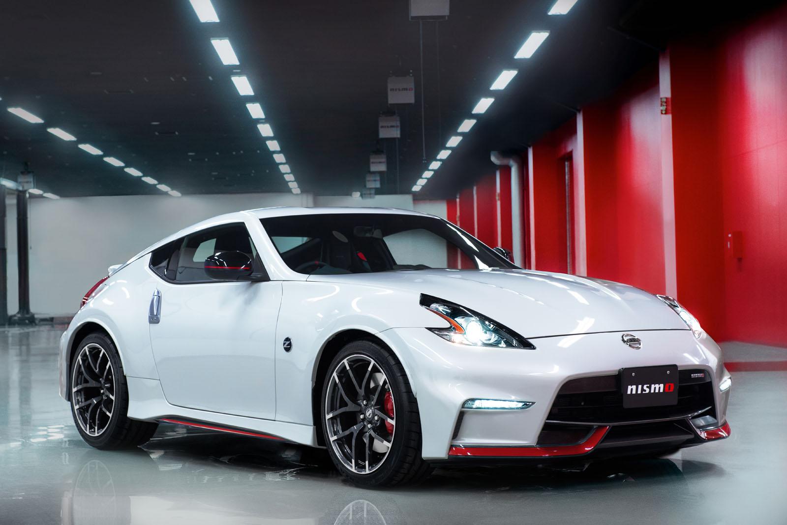 Nissan представи новия 370Z Nismo (снимки)