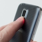 Samsung иска да добави биометрични технологии и към по-евтините си устройства