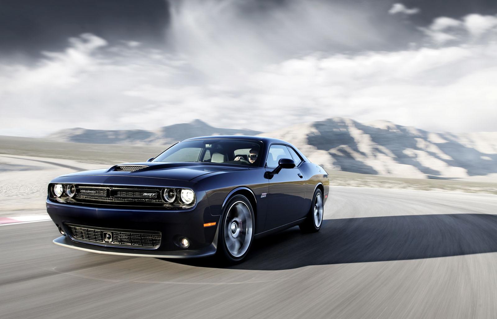 Най-мощният Dodge Challenger харчи ”само” 10 на 100
