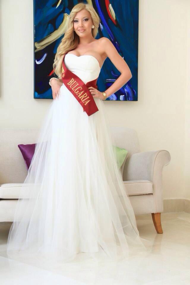 ”Мис България Вселена” 2013 Венета Кръстева