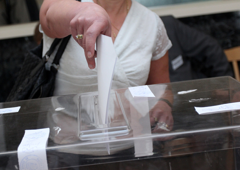 Към август избирателите във Варна са 303 236 души