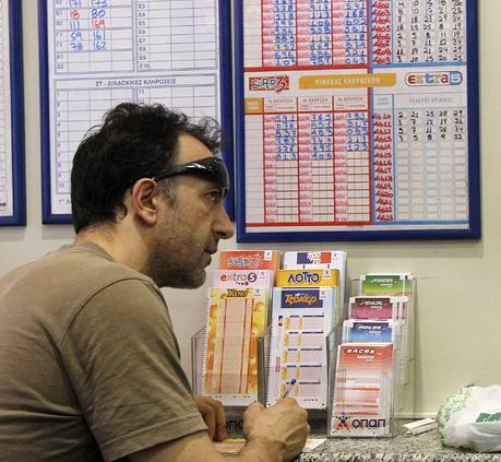 Французин дари 50 млн. евро от печалбата си в лотария
