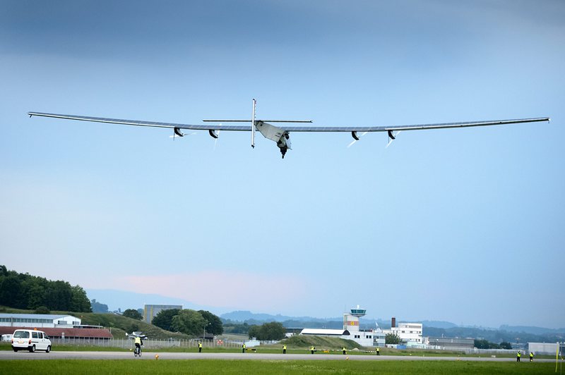 Соларният самолет ”Solar Impulse 2”