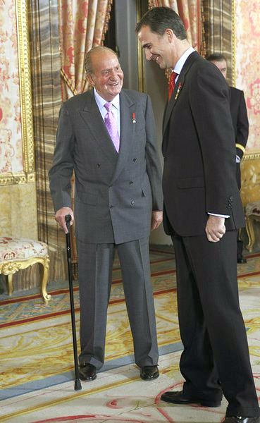 Крал Хуан Карлос I и принц Фелипе