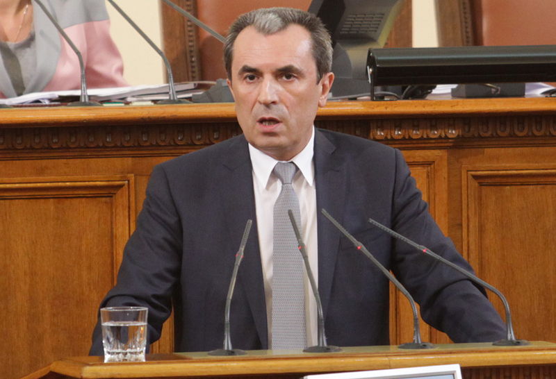След оставката, която Пламен Орешарски ще подаде пред парламента, ще се върне в университета