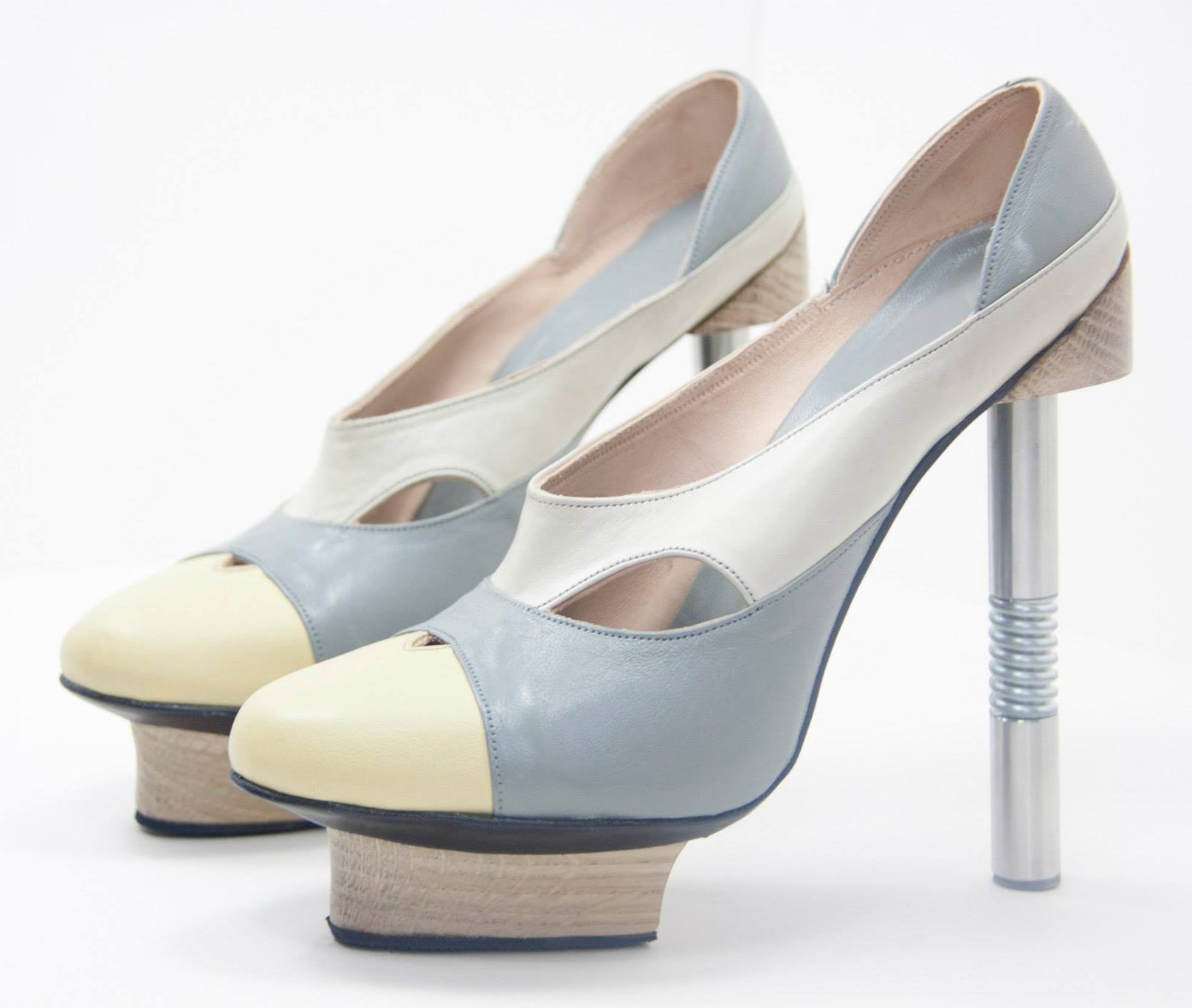 Обувки от Силвия Фадо Морено