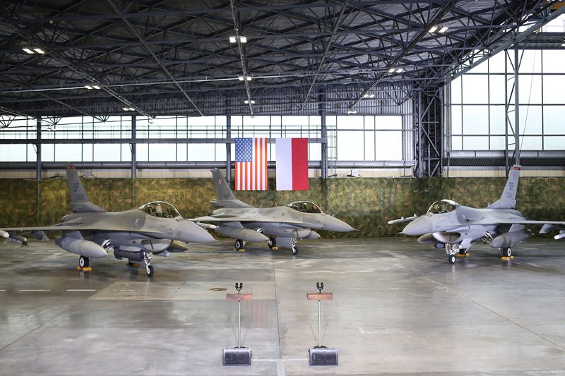 САЩ ще разположат военни бази в Полша