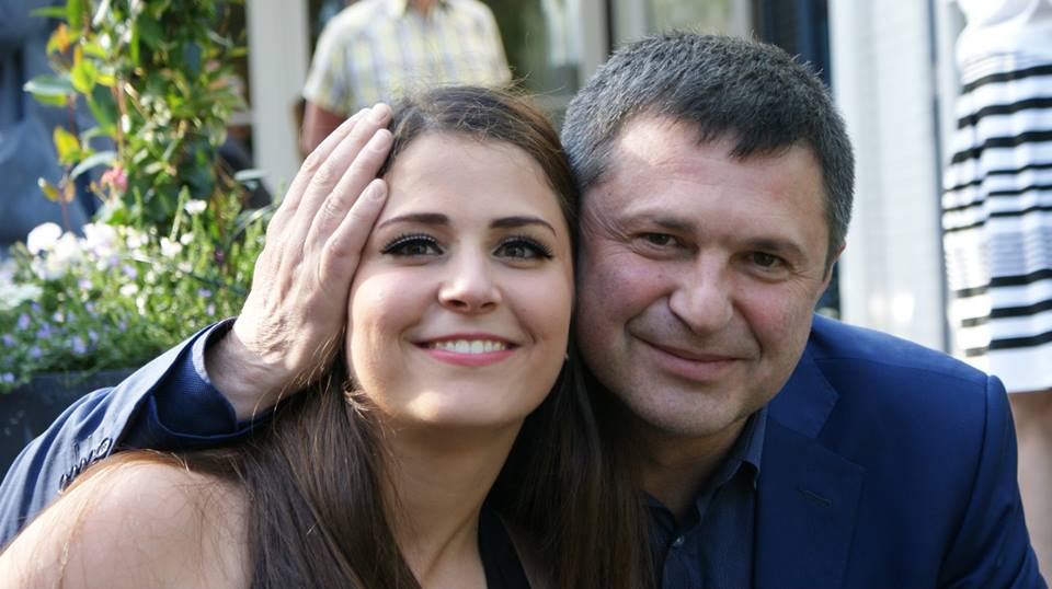 Милен Цветков с дъщеря си