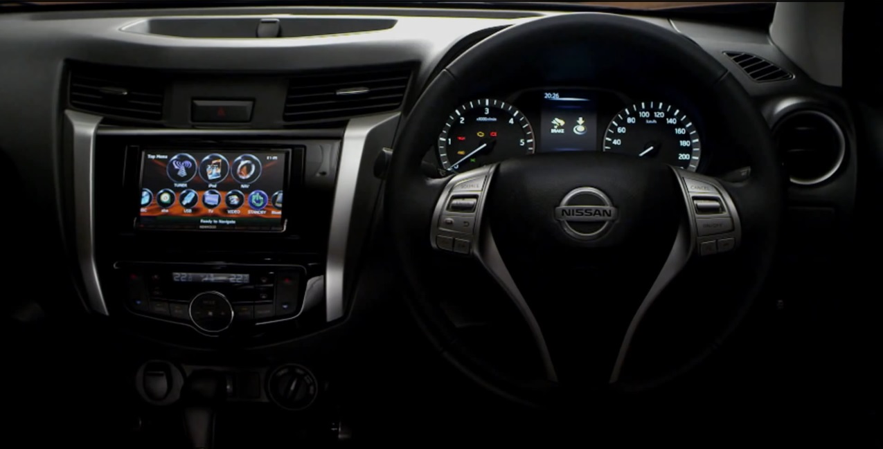 Nissan показа интериора на новата Navara (видео)