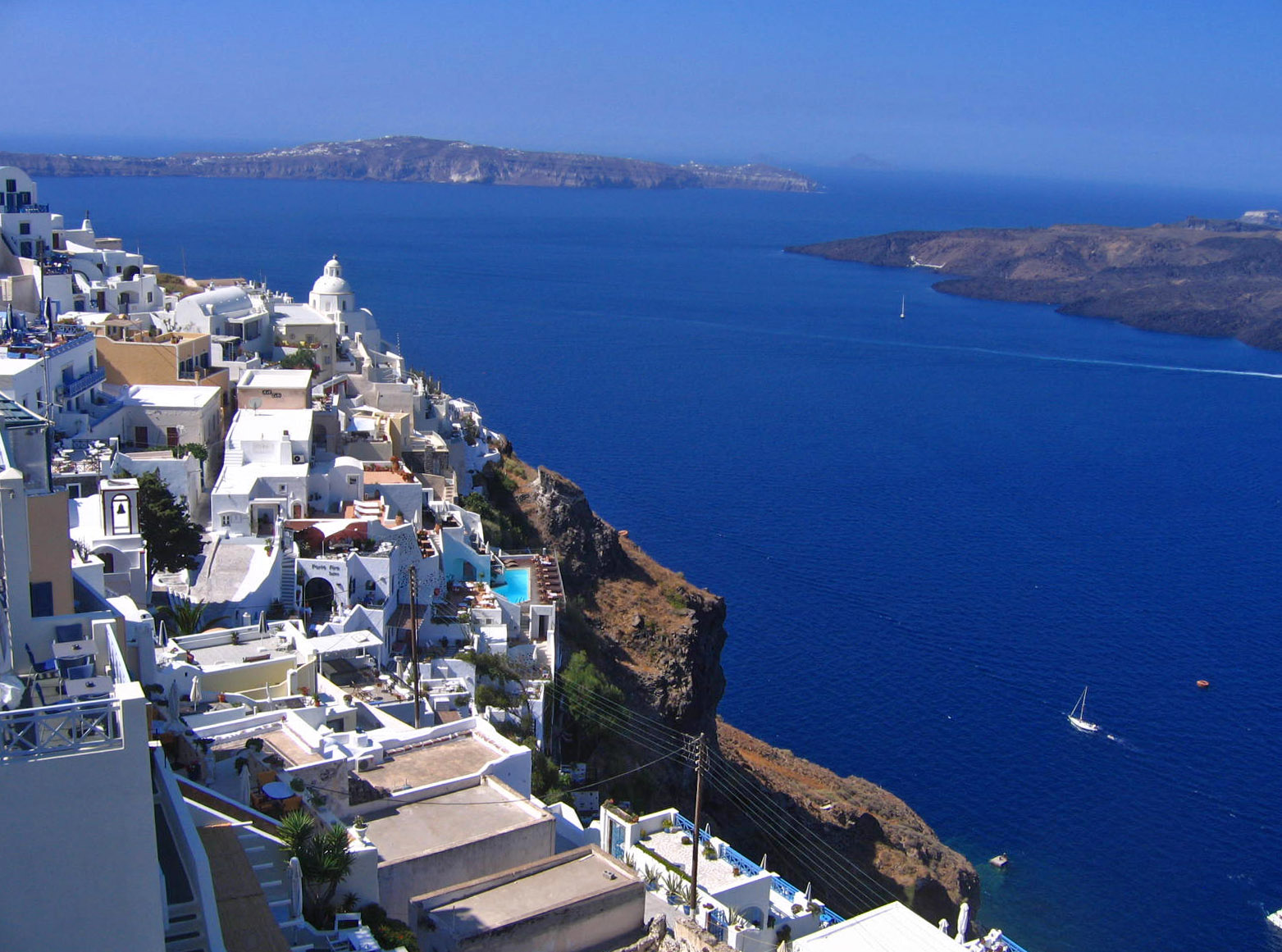 Вдигат данъците на острови в Егейско море